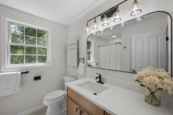 Single Family Residence at 128 Memorial Dr, Shrewsbury MA 01545, photo 21 of 42