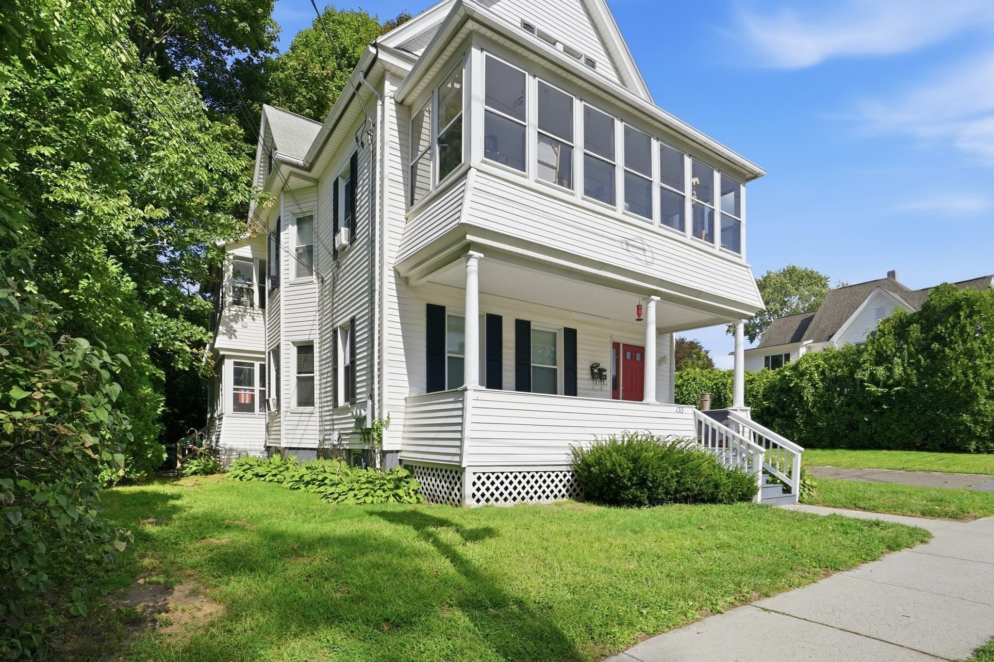 2 Family - 2 Units Up/Down at 133 Hampden St, Chicopee MA 01013, photo 4 of 32
