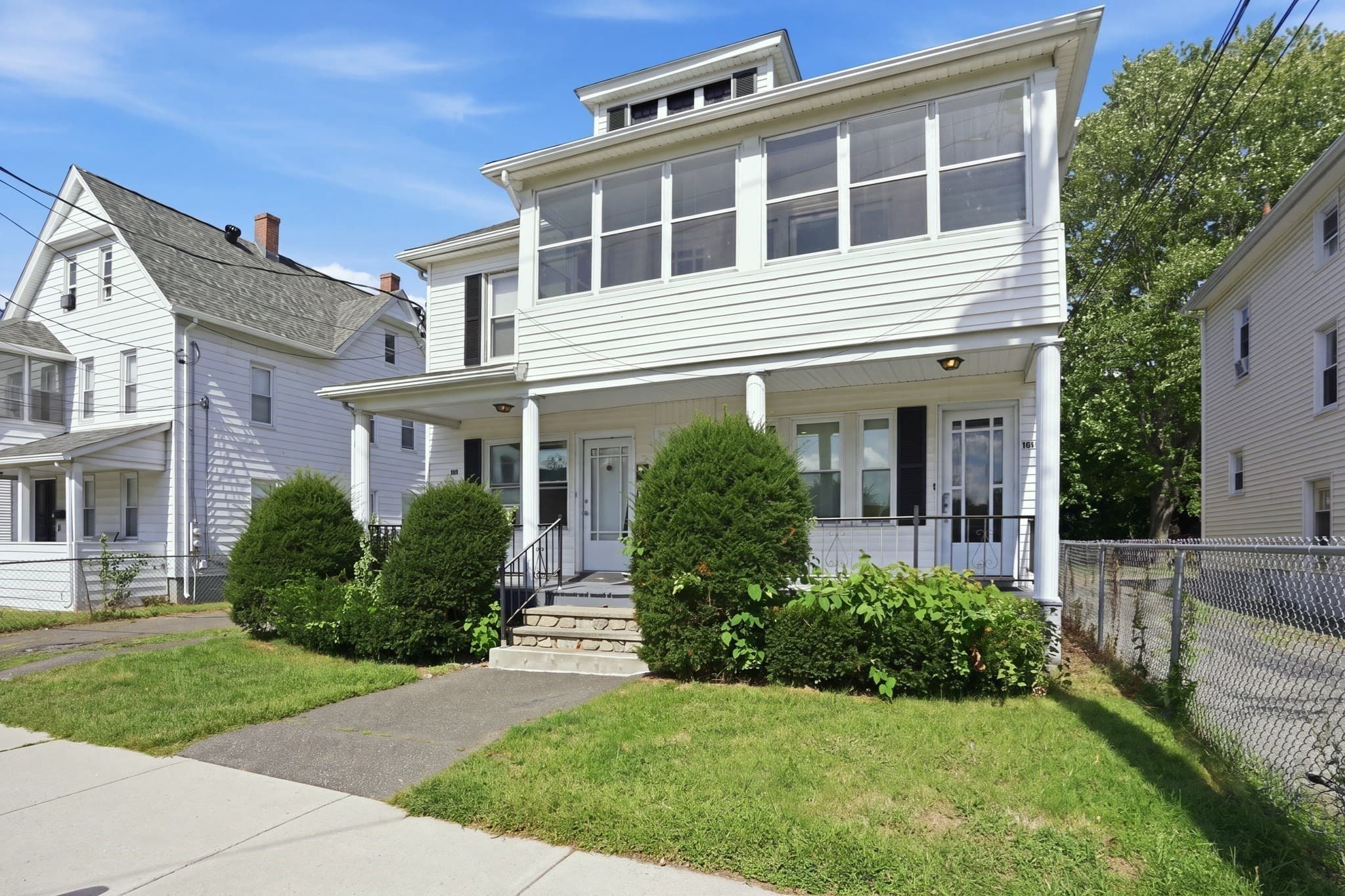 4 Family at 149-151 Hampden St, Chicopee MA 01013, photo 2 of 42