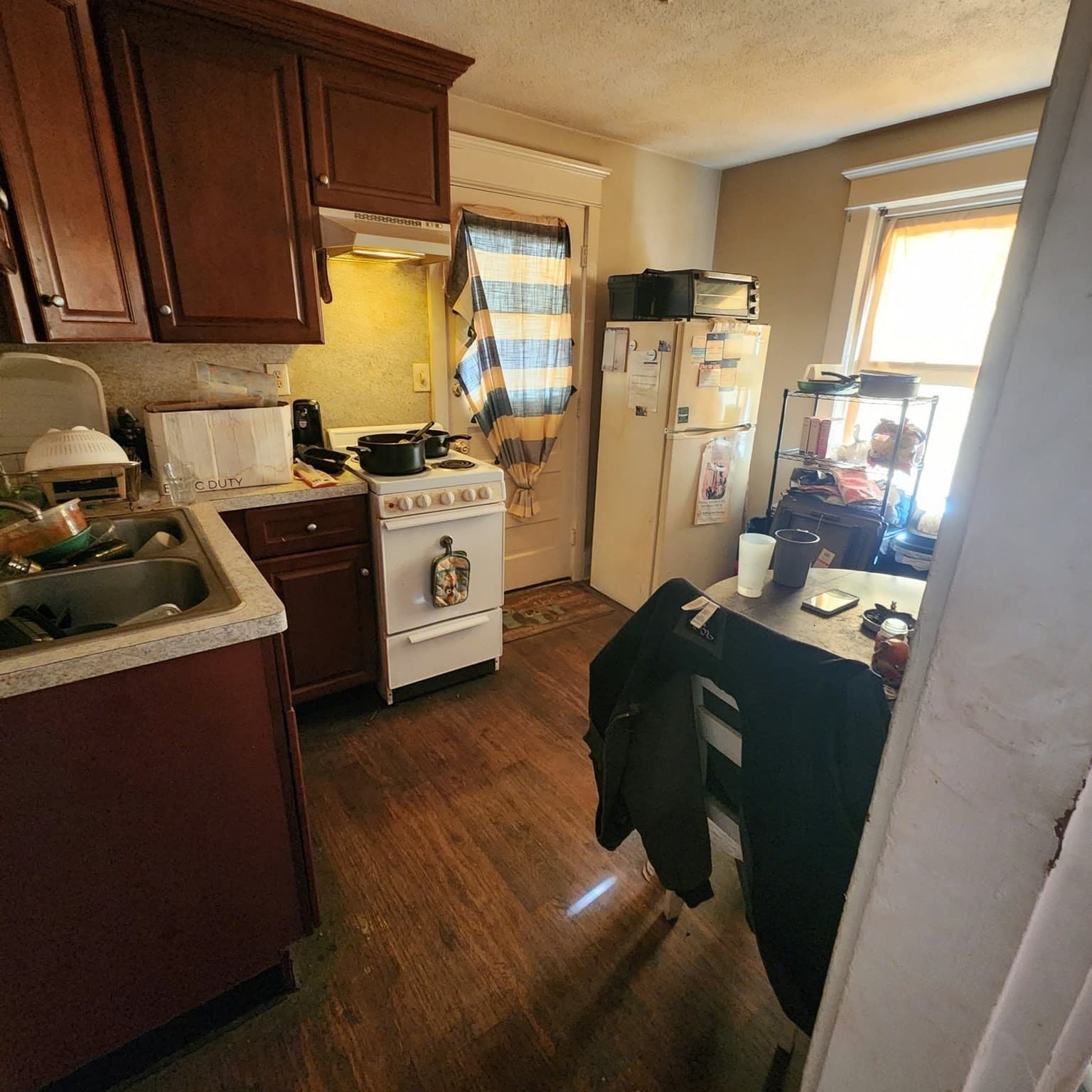 4 Family at 149-151 Hampden St, Chicopee MA 01013, photo 26 of 42