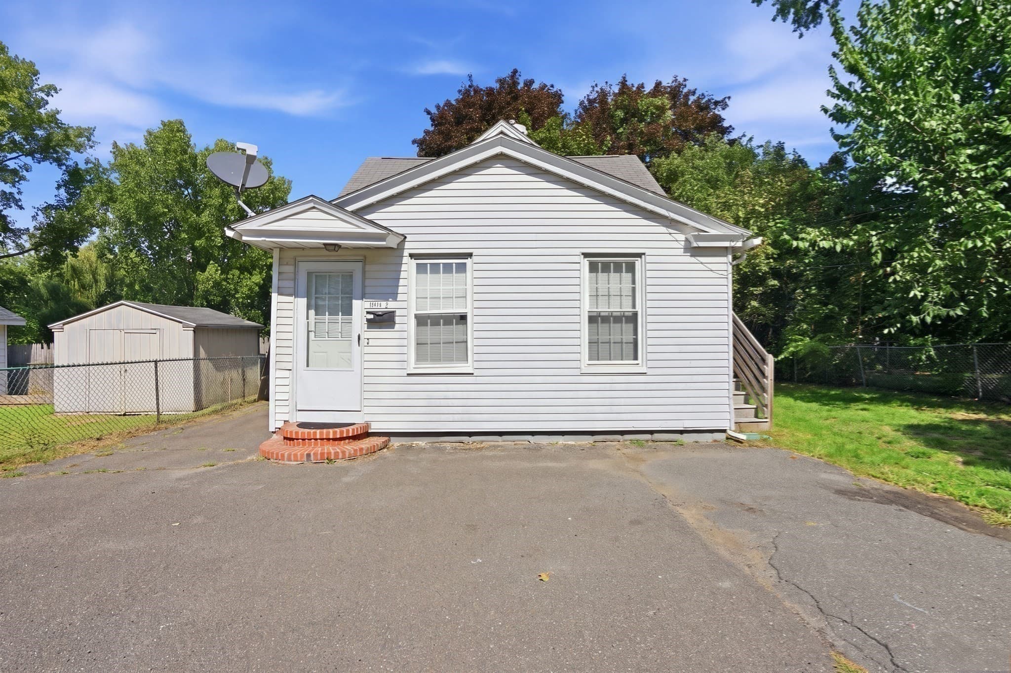 4 Family at 149-151 Hampden St, Chicopee MA 01013, photo 33 of 42