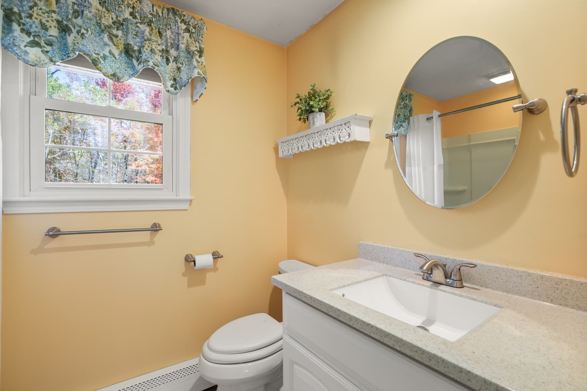 Single Family Residence at 169 Pilgrim Dr, Holden MA 01520, photo 24 of 41