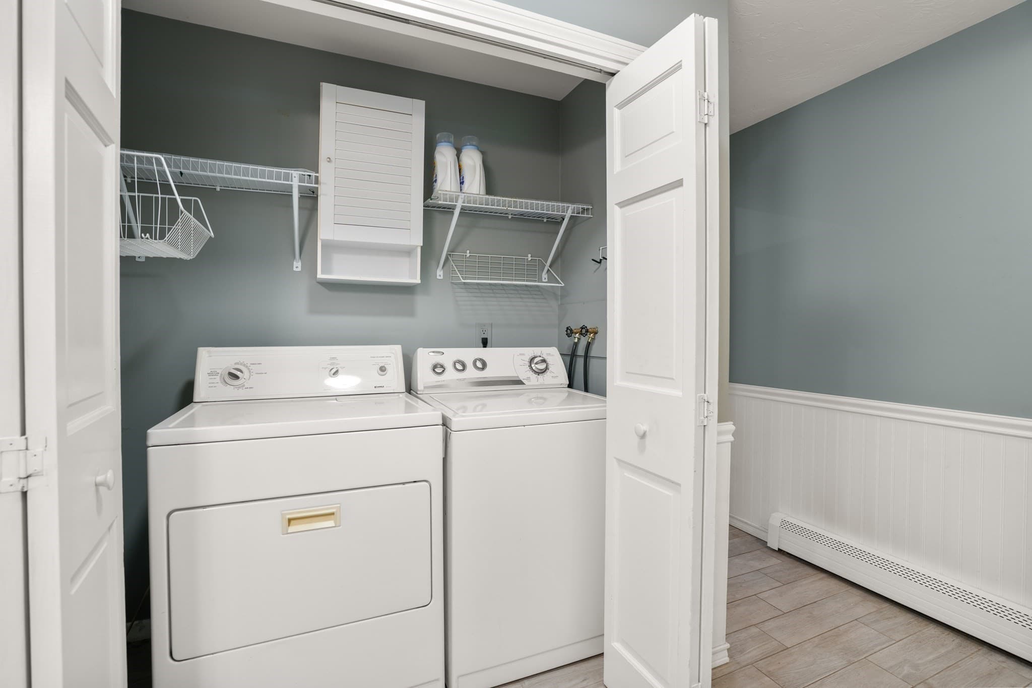 Single Family Residence at 169 Pilgrim Dr, Holden MA 01520, photo 15 of 41