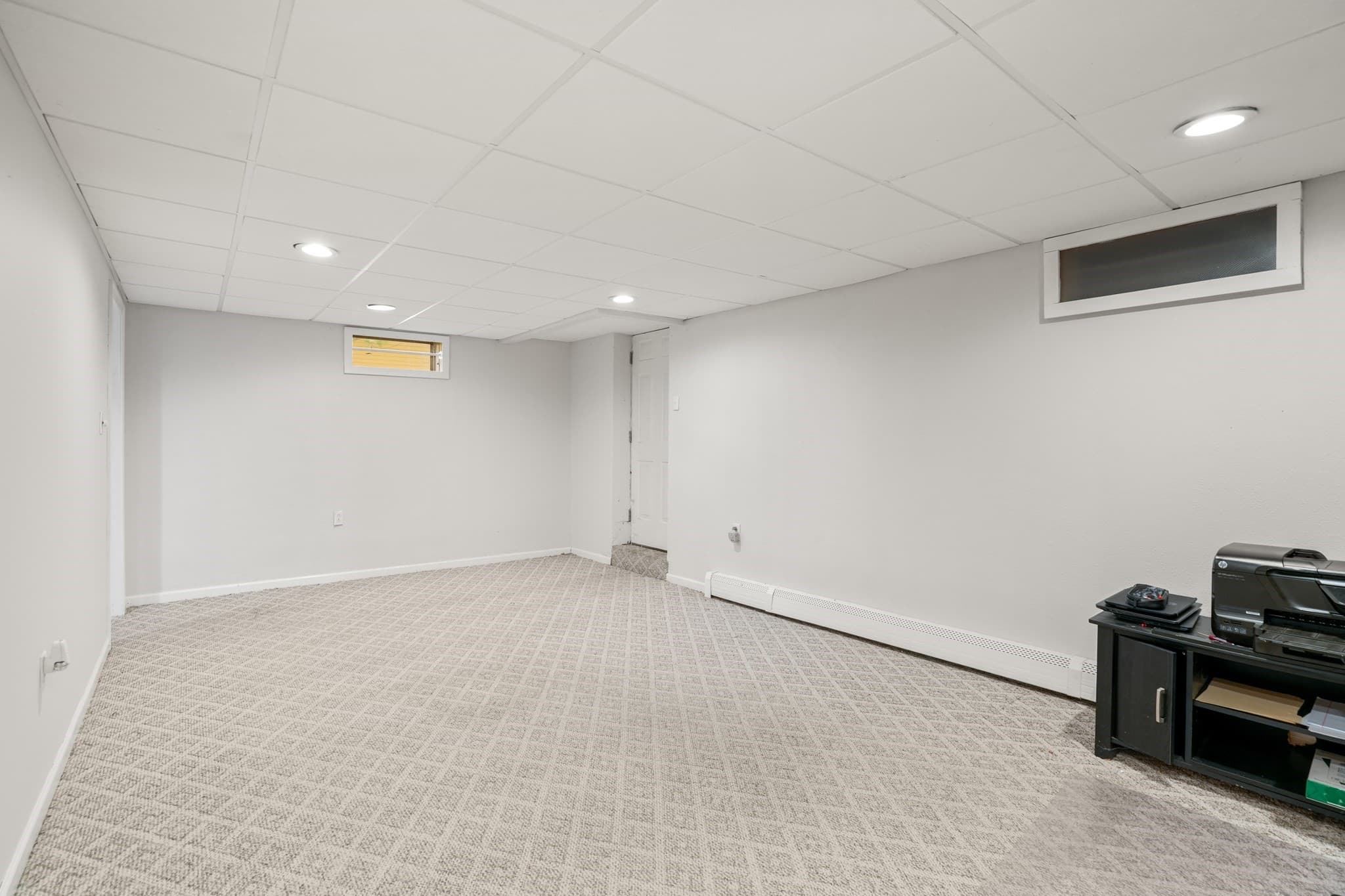 Single Family Residence at 169 Pilgrim Dr, Holden MA 01520, photo 25 of 41
