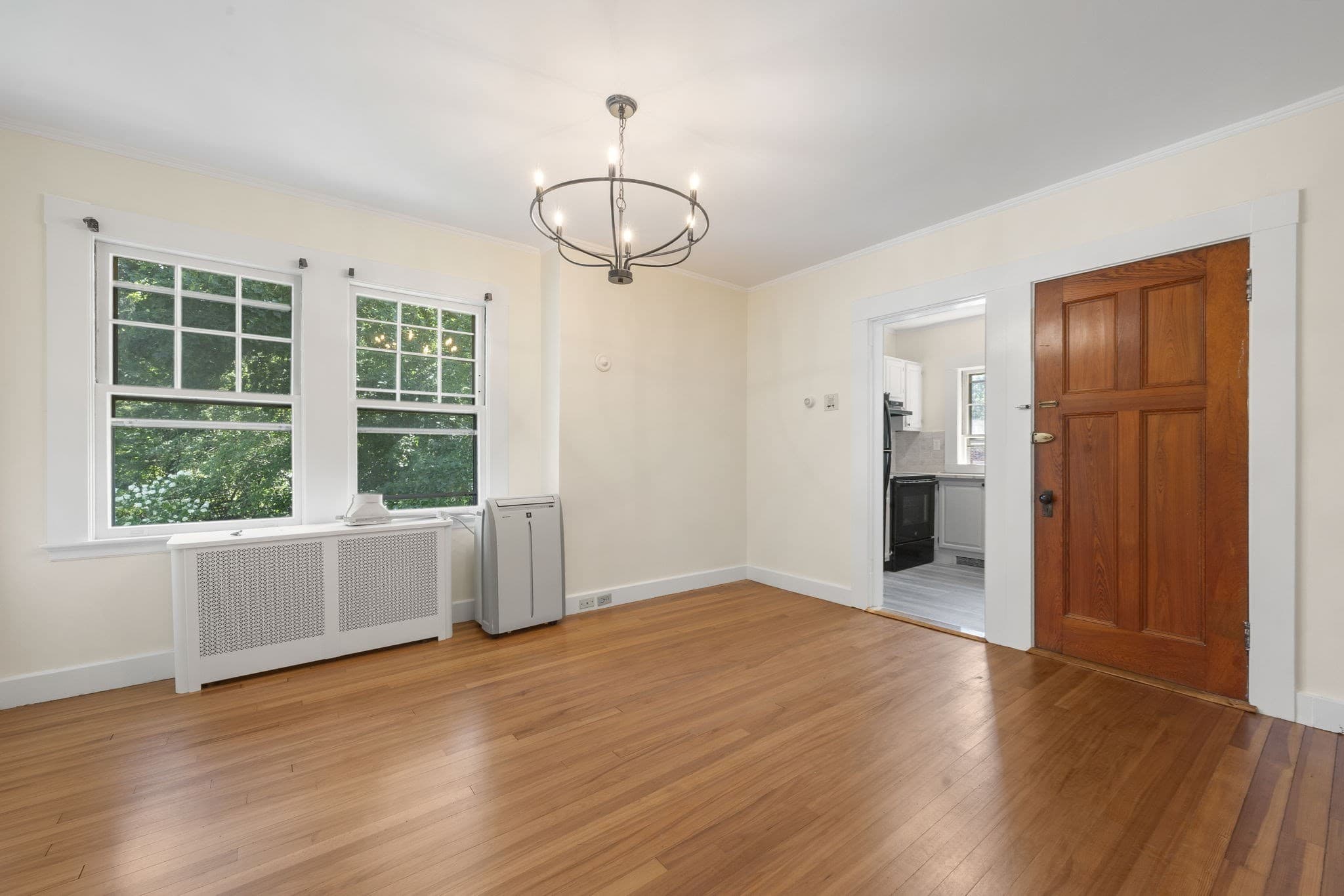 Condominium at 56 Vinton Street # 5, Melrose MA 02176, photo 4 of 23