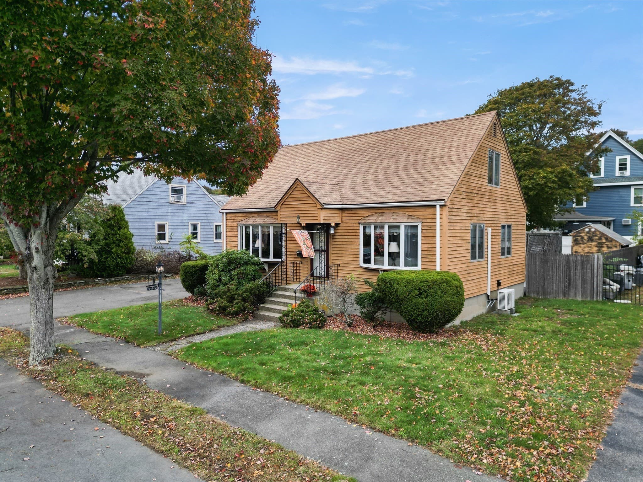Single Family Residence at 18 Bartholomew Ter, Peabody MA 01960, photo 3 of 25
