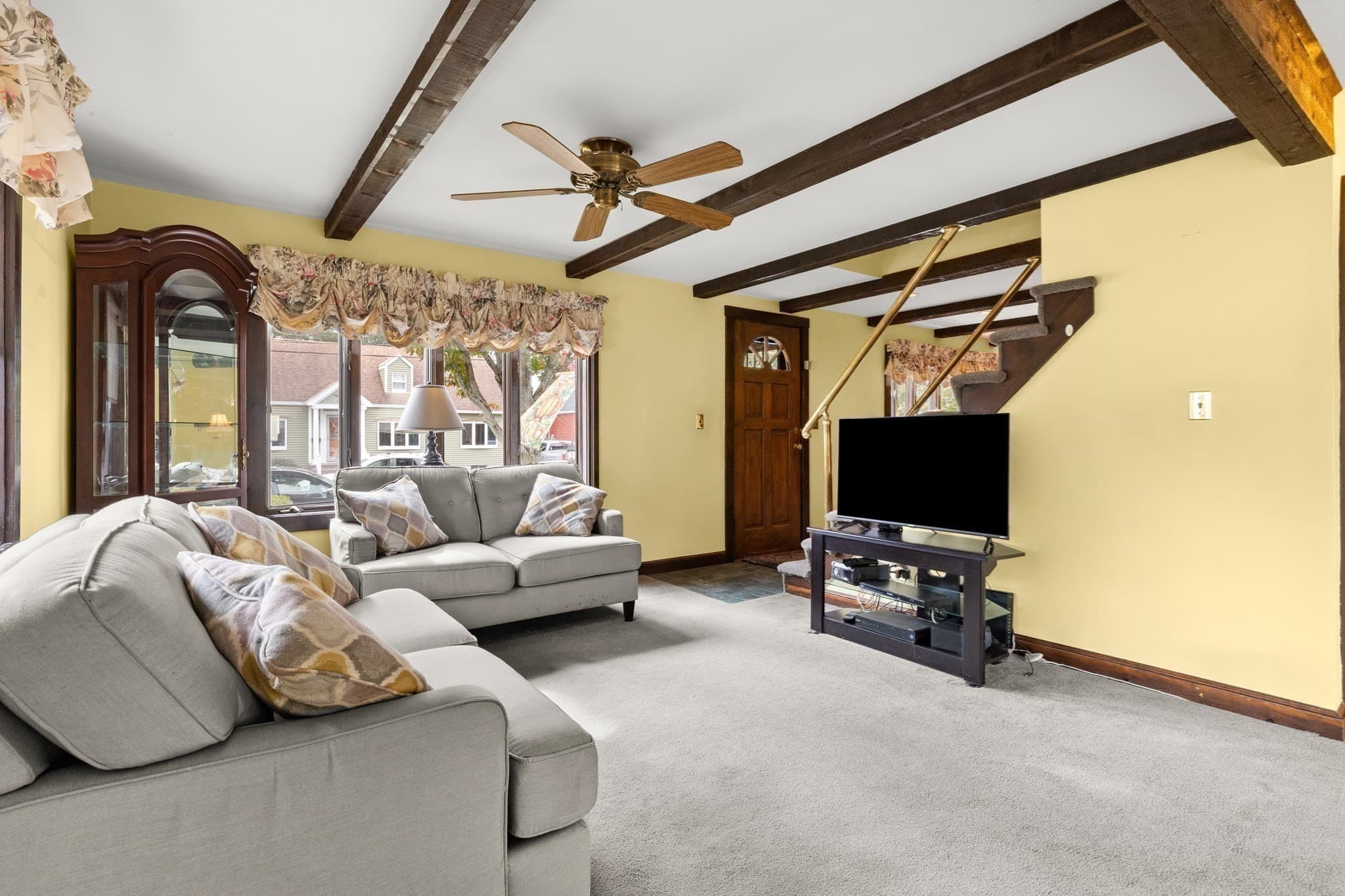 Single Family Residence at 18 Bartholomew Ter, Peabody MA 01960, photo 15 of 25