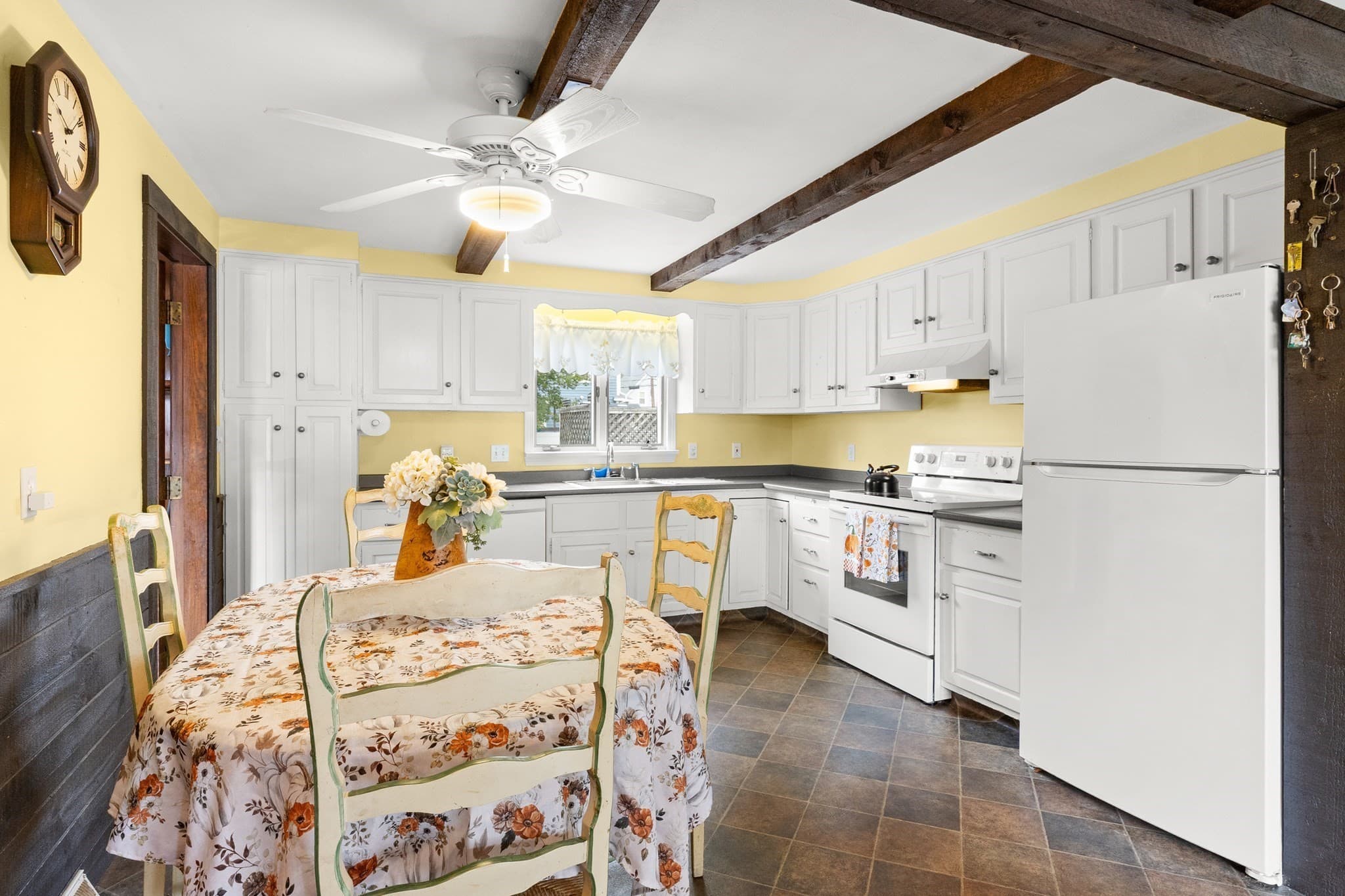 Single Family Residence at 18 Bartholomew Ter, Peabody MA 01960, photo 8 of 25