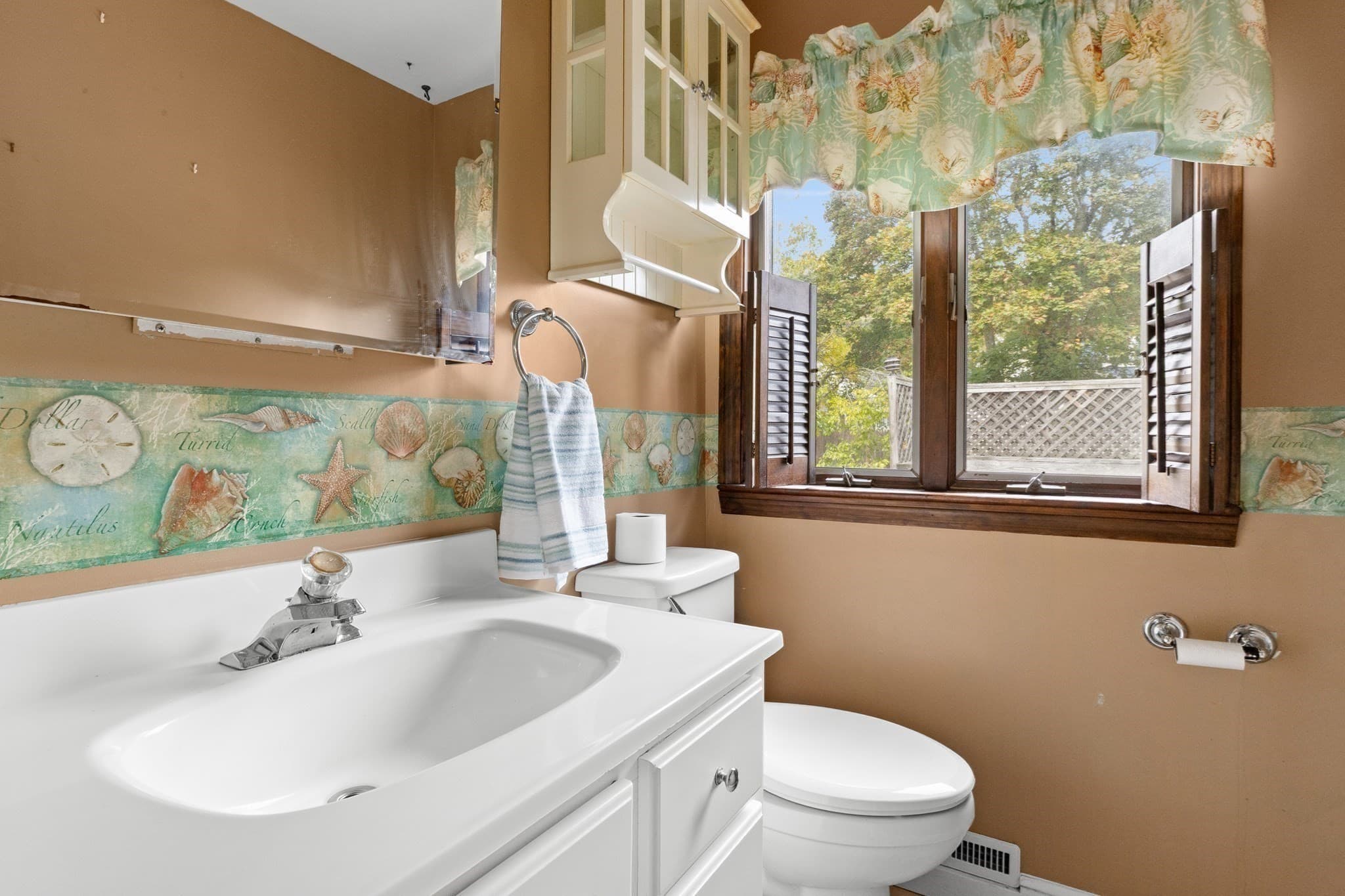 Single Family Residence at 18 Bartholomew Ter, Peabody MA 01960, photo 21 of 25