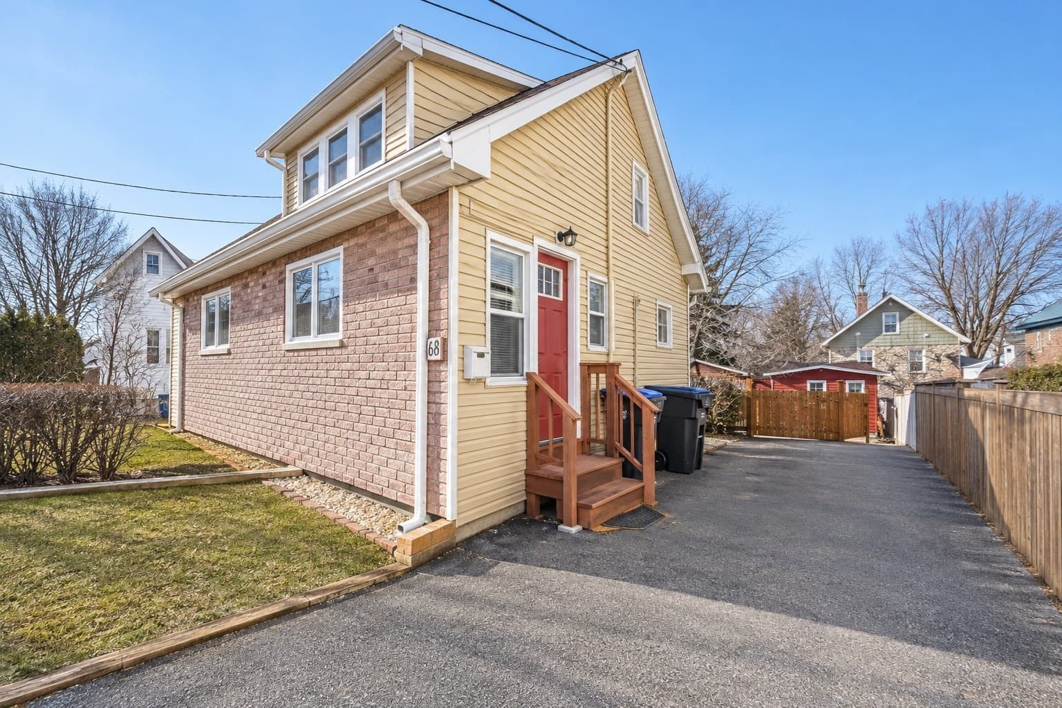 Single Family Residence at 88 Pearl St, Stoughton MA 02072, photo 2 of 23