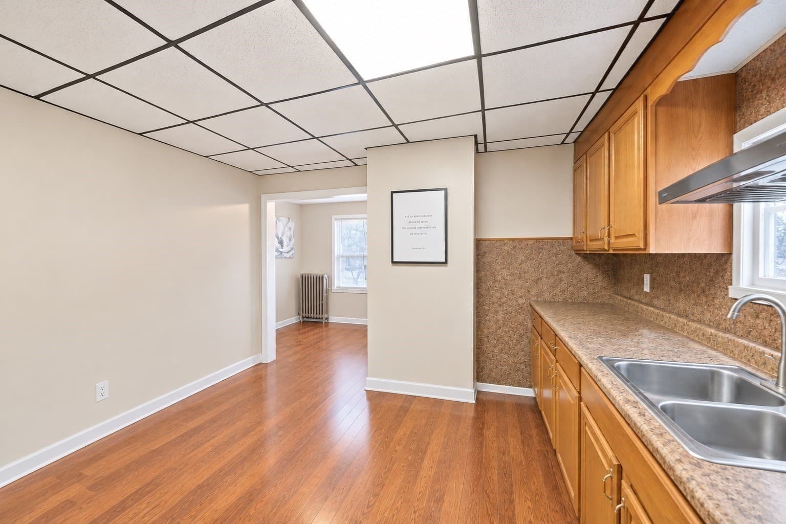 Single Family Residence at 88 Pearl St, Stoughton MA 02072, photo 6 of 23