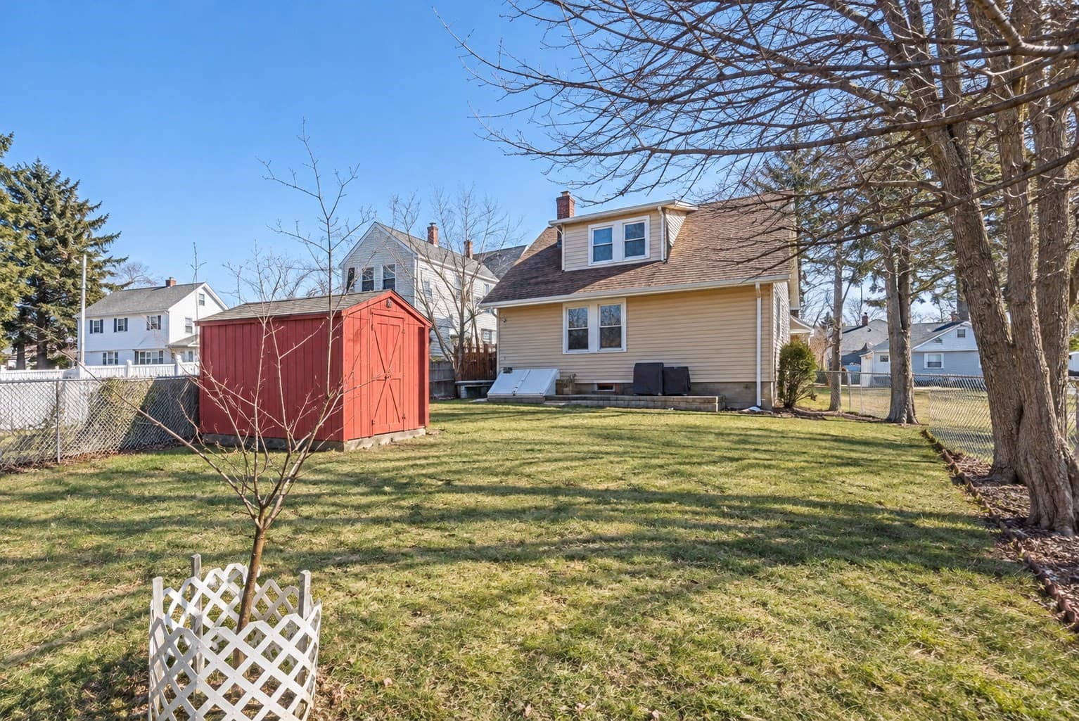 Single Family Residence at 88 Pearl St, Stoughton MA 02072, photo 22 of 23