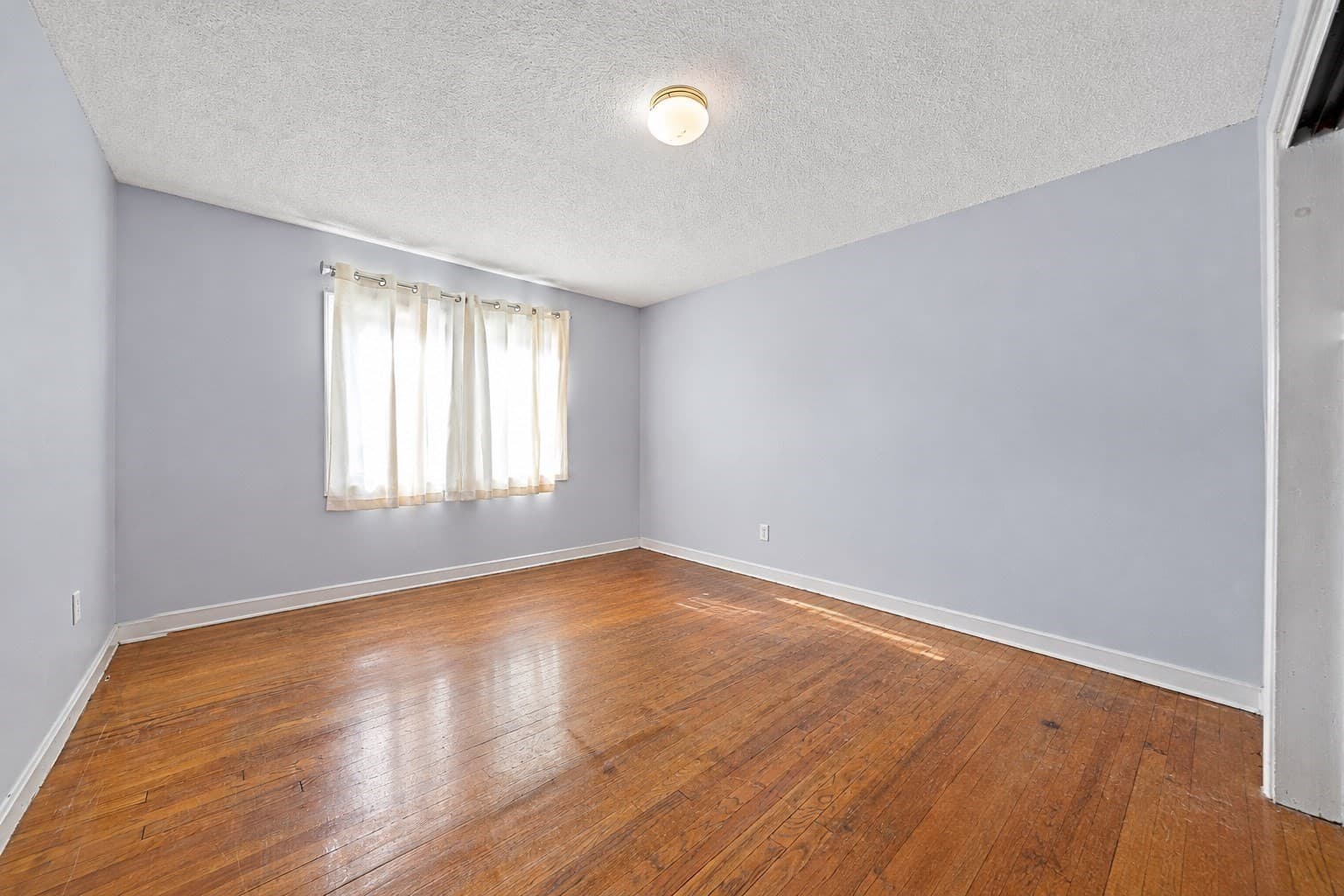 Single Family Residence at 88 Pearl St, Stoughton MA 02072, photo 9 of 23