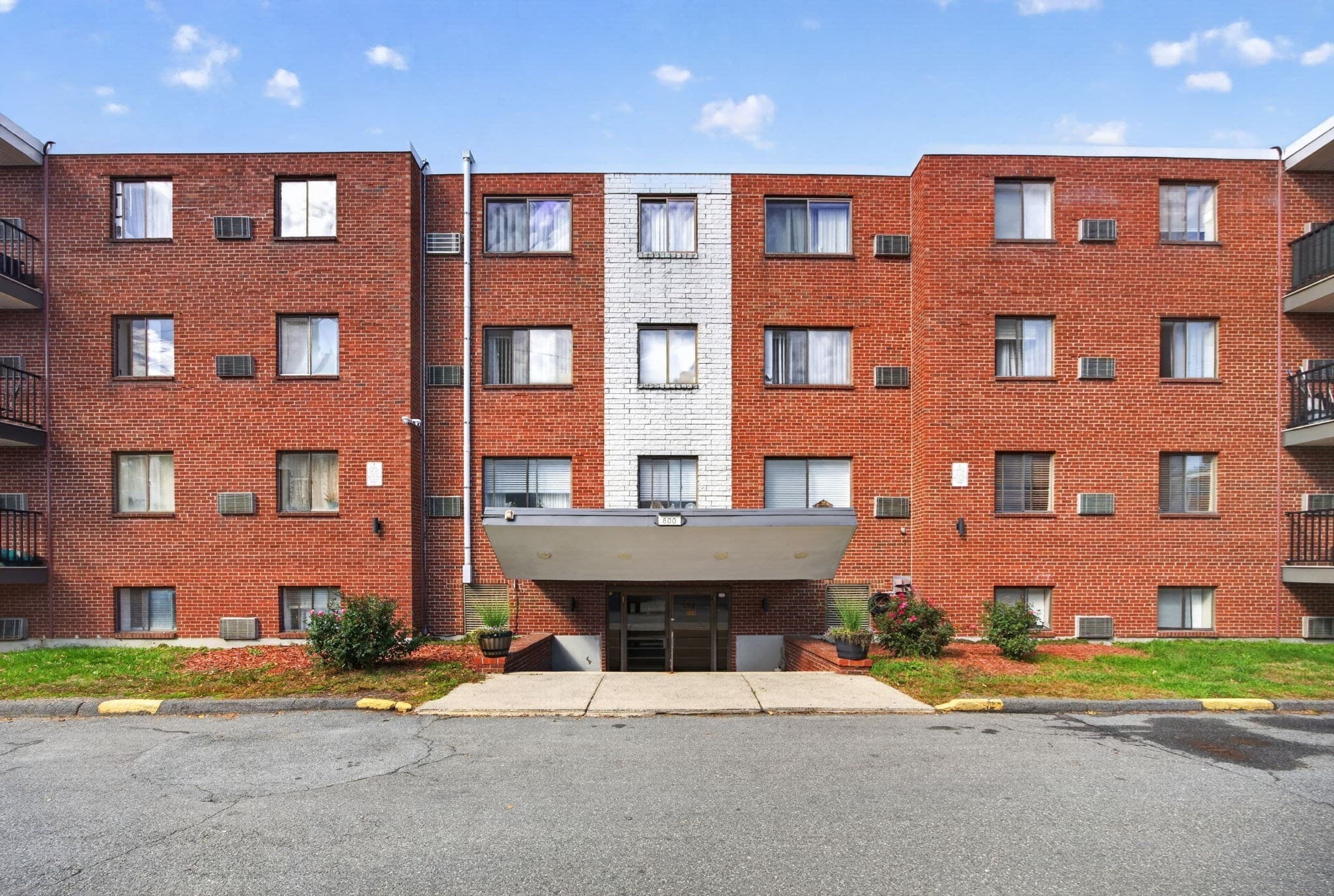 800 Governors Dr # 6, Winthrop MA 02152