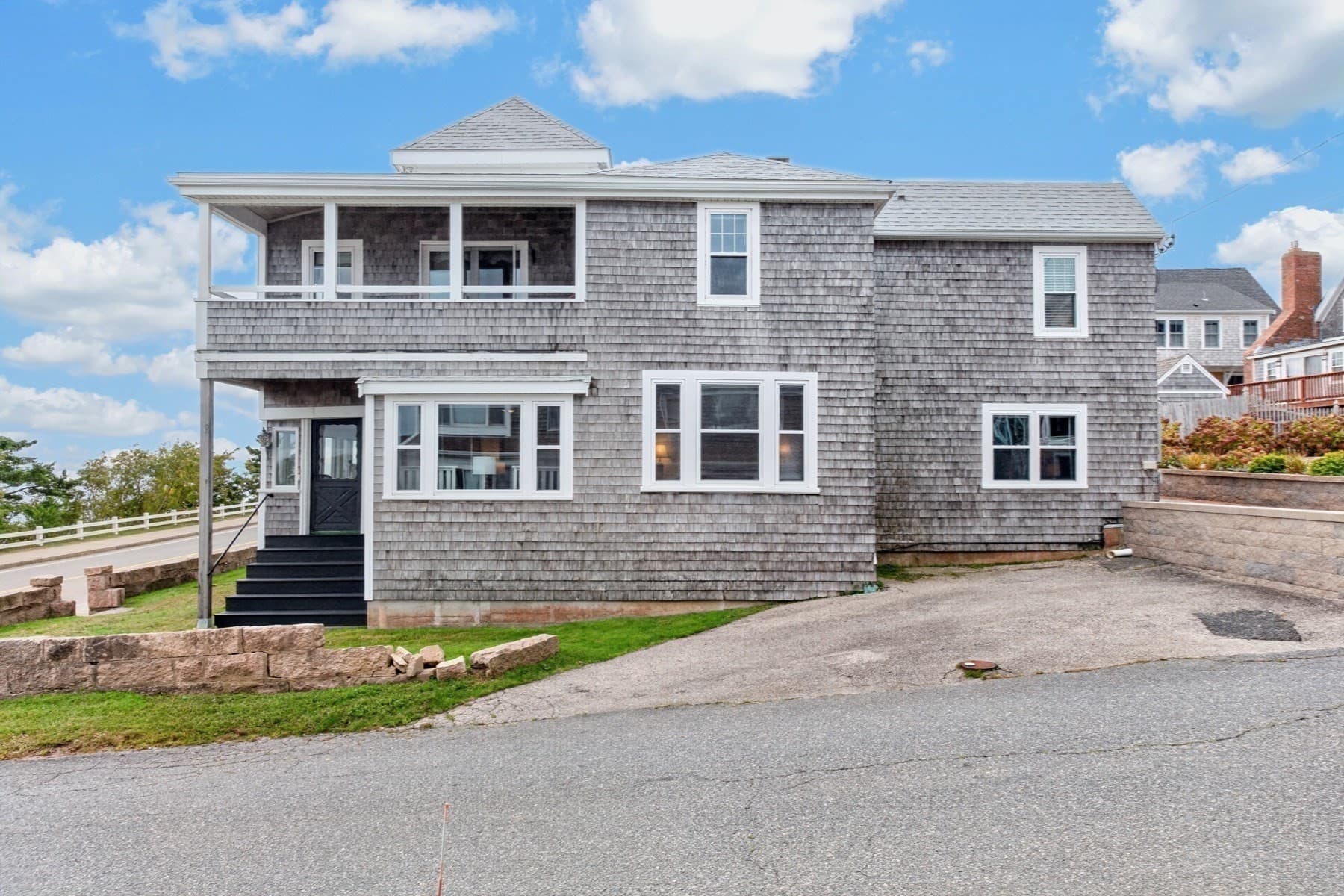 Single Family Residence at 331 Grand Ave, Falmouth MA 02540, photo 6 of 40