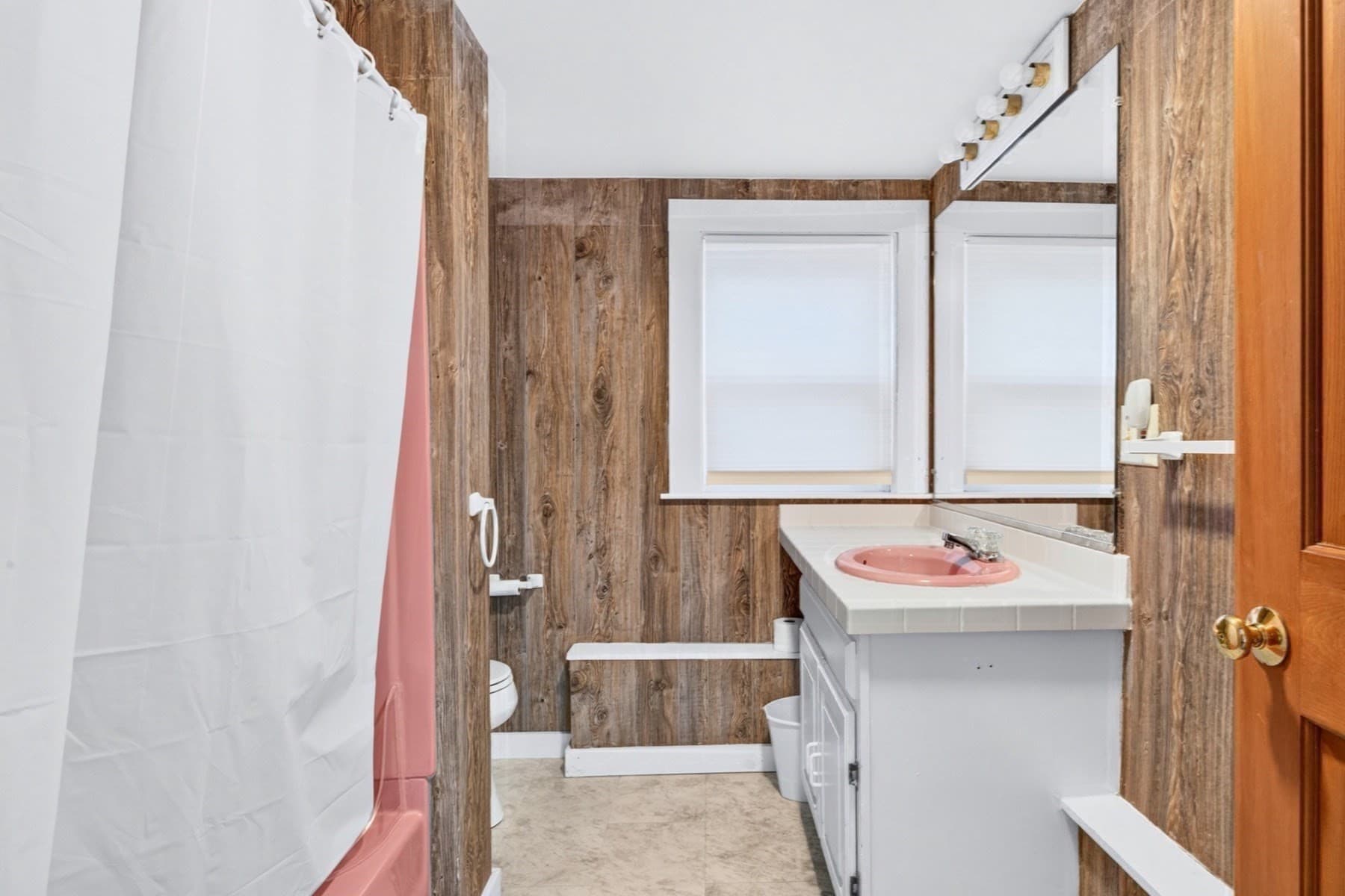 Single Family Residence at 331 Grand Ave, Falmouth MA 02540, photo 21 of 40