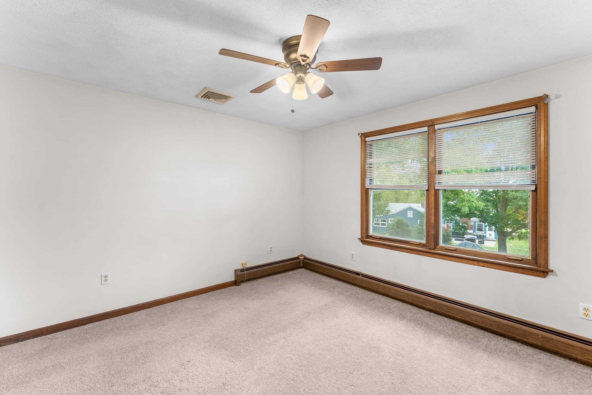 Single Family Residence at 700 County St, Seekonk MA 02771, photo 23 of 42