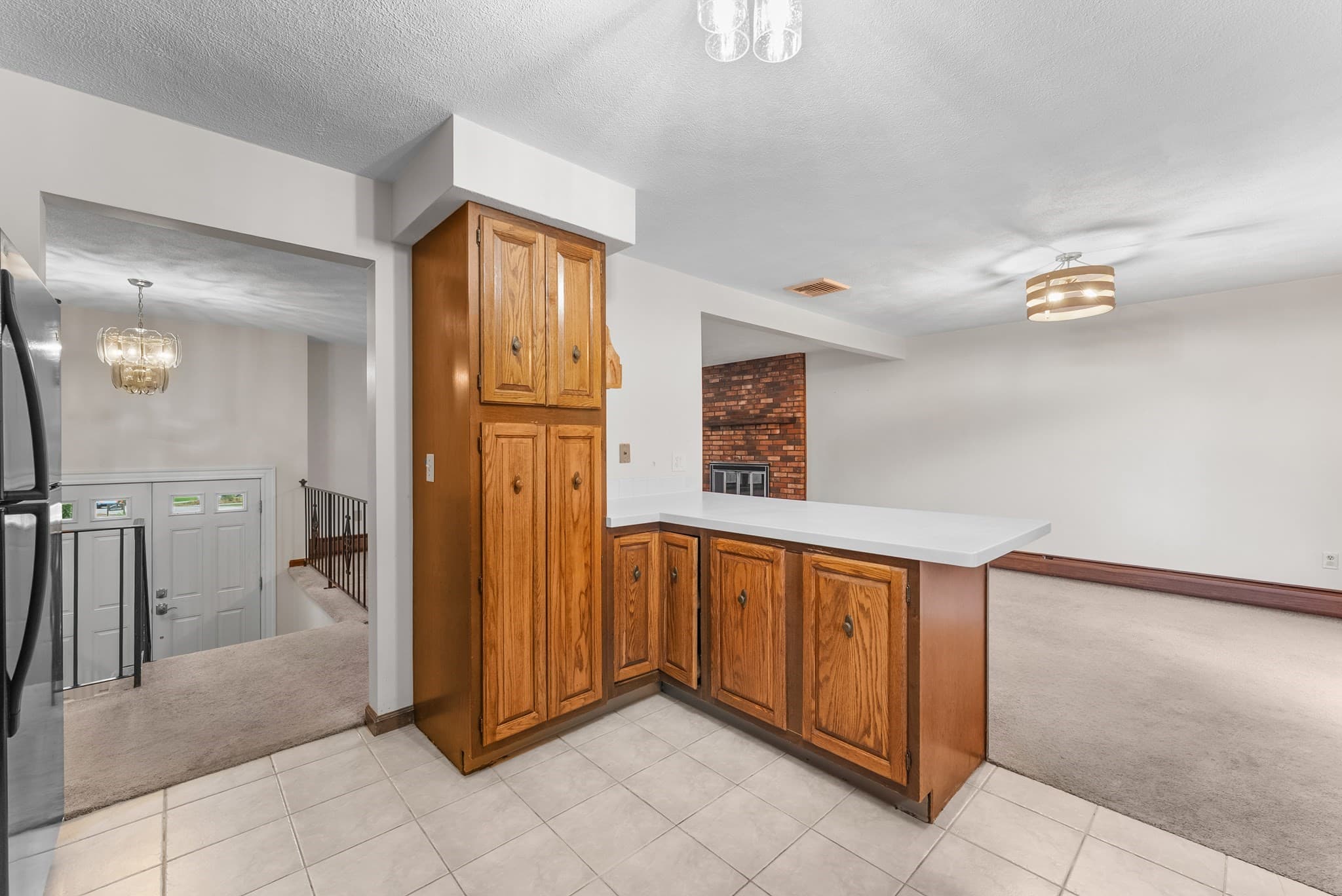 Single Family Residence at 700 County St, Seekonk MA 02771, photo 15 of 42
