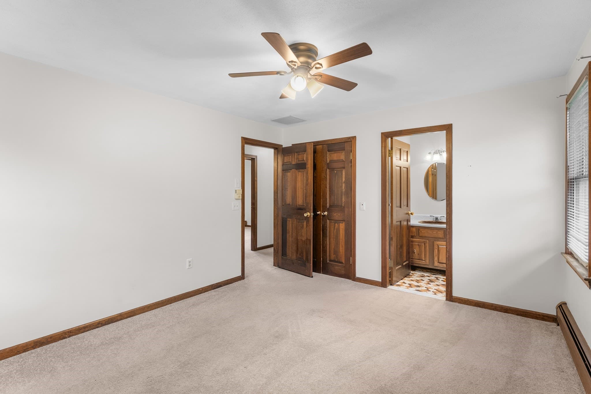 Single Family Residence at 700 County St, Seekonk MA 02771, photo 21 of 42