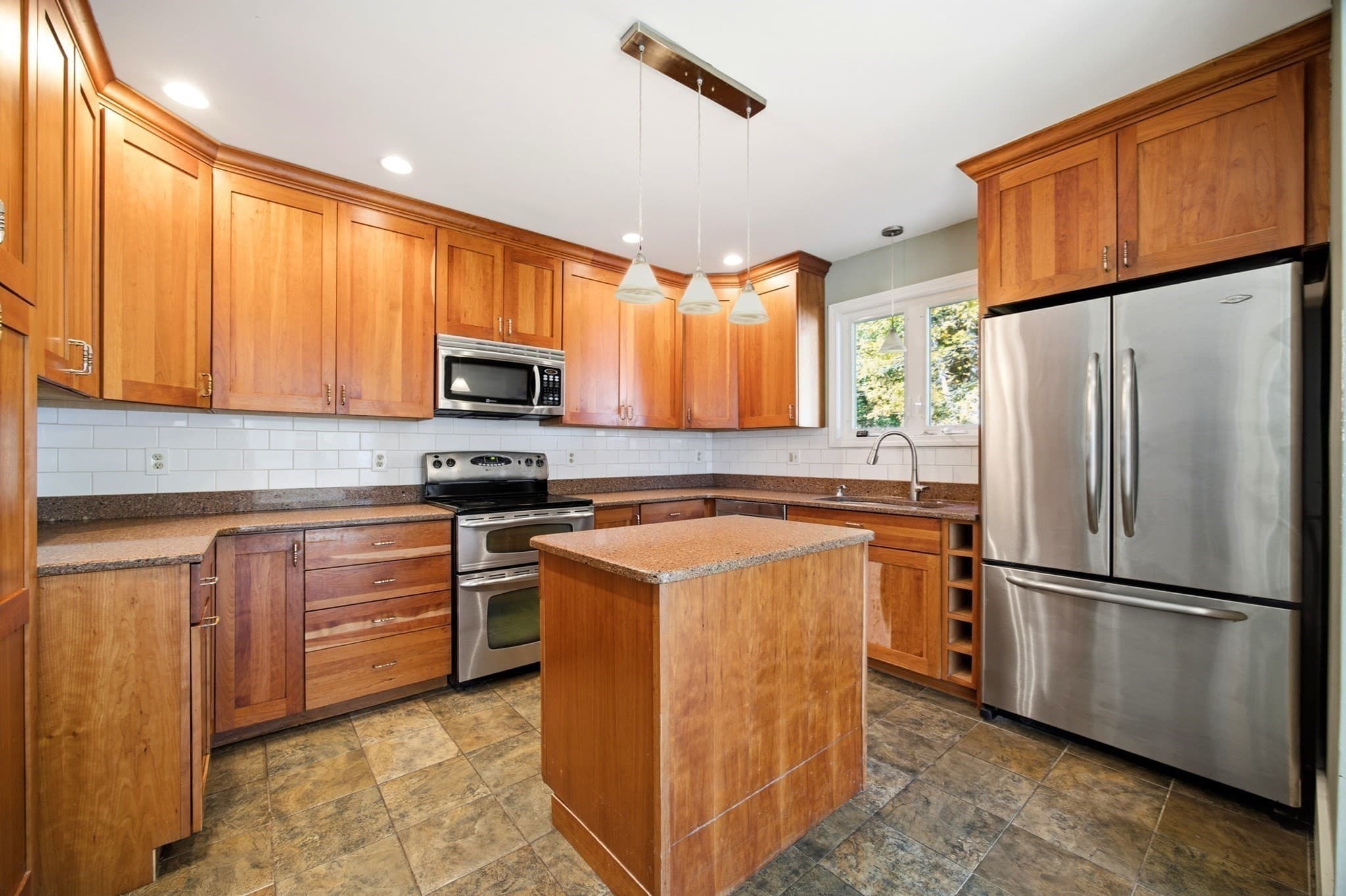 Single Family Residence at 1018 Spring St, Palmer MA 01069, photo 17 of 41