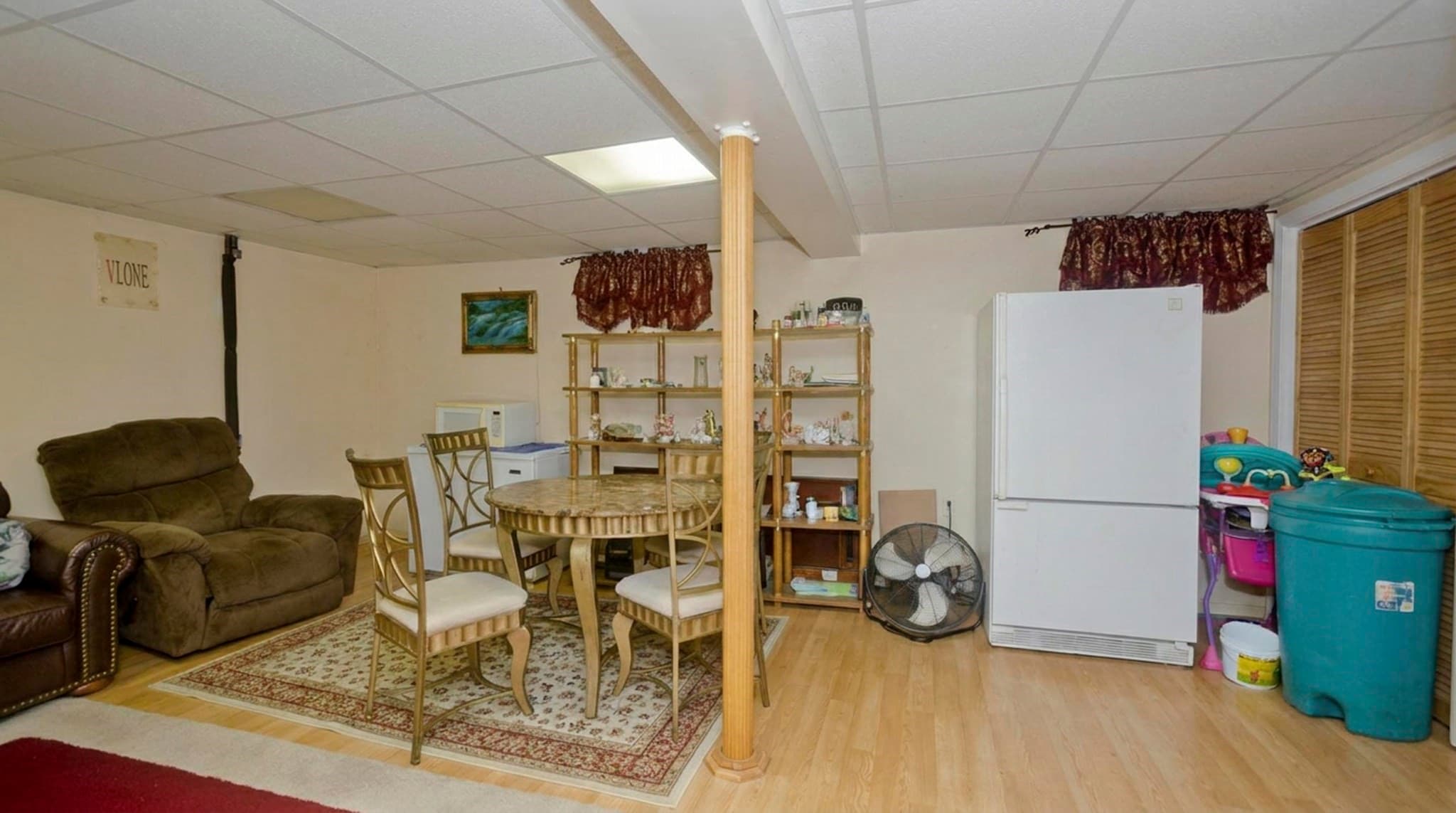 Single Family Residence at 274 Gilbert Ave, Springfield MA 01119, photo 16 of 28