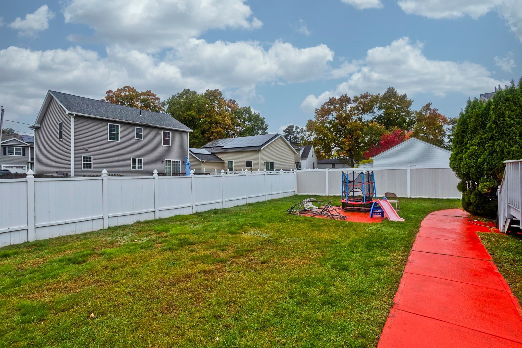 Single Family Residence at 274 Gilbert Ave, Springfield MA 01119, photo 26 of 28