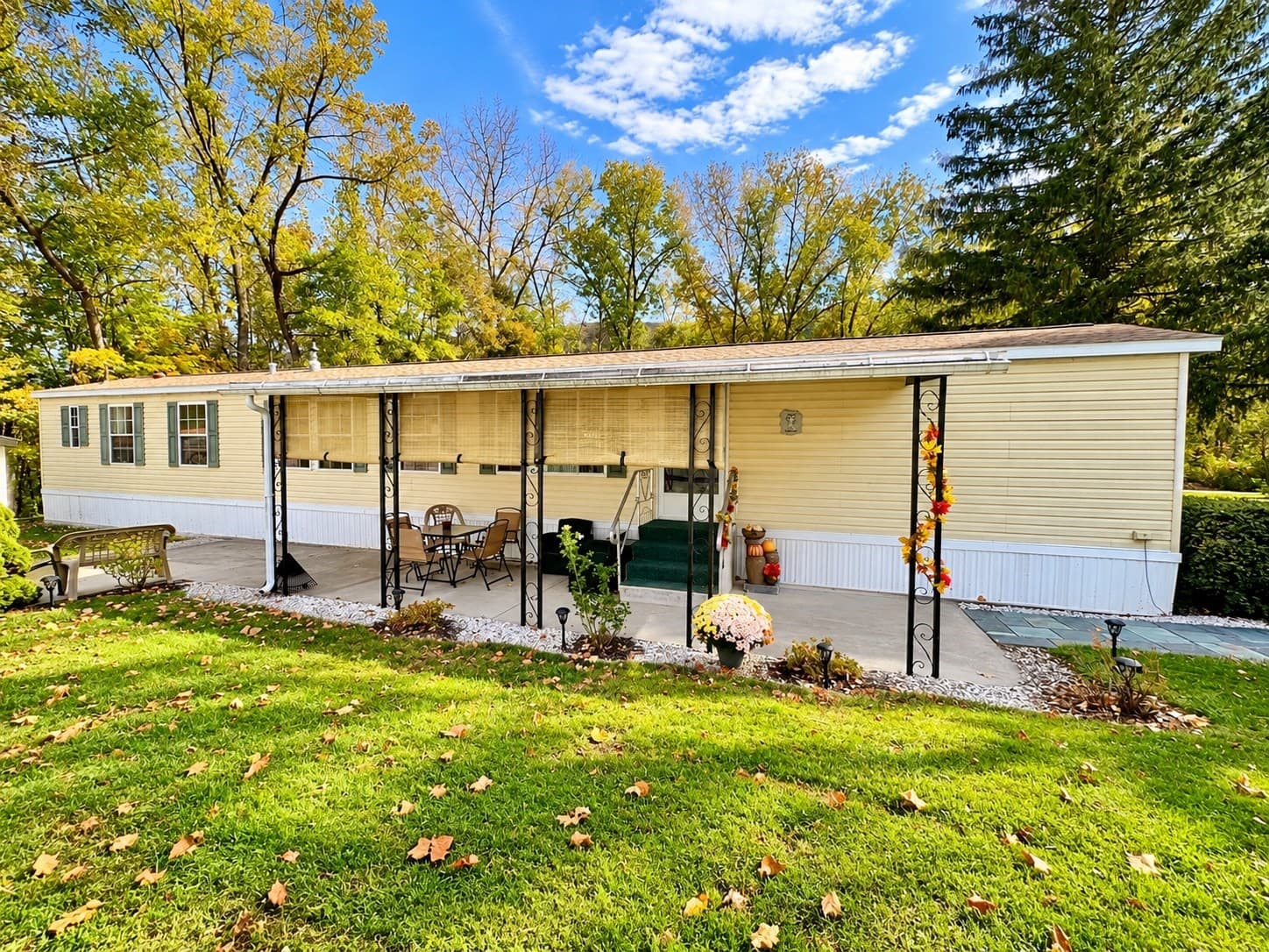 2 Cherokee Dr, North Adams MA 01247