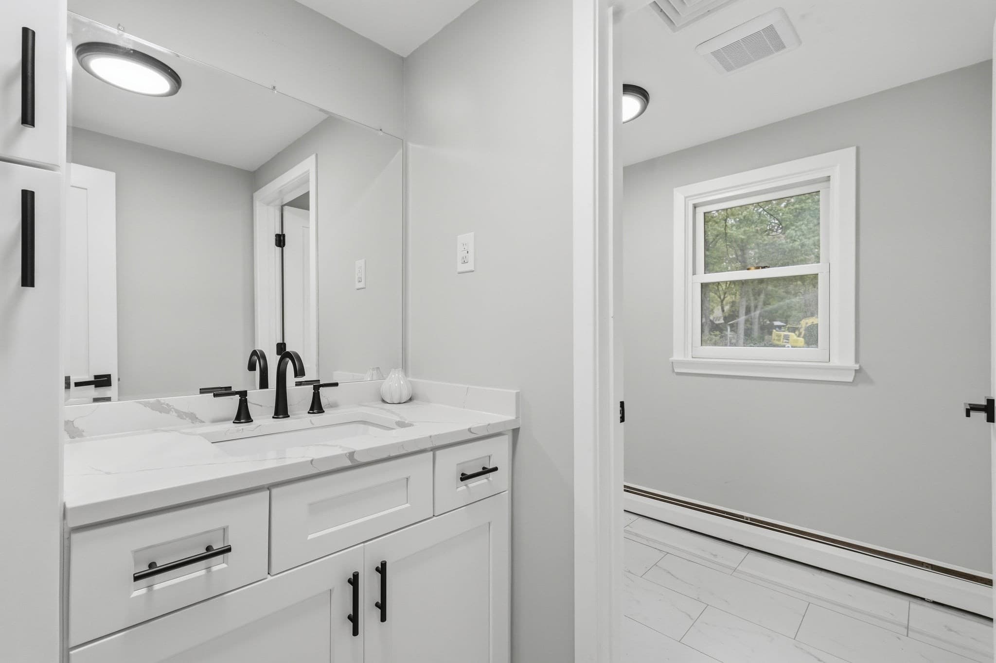 Single Family Residence at 83 Thurlow St, Georgetown MA 01833, photo 23 of 33