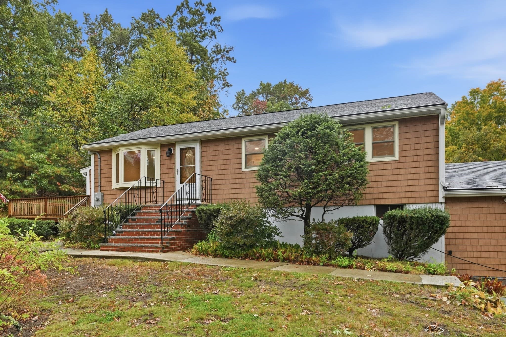 Single Family Residence at 83 Thurlow St, Georgetown MA 01833, photo 2 of 33