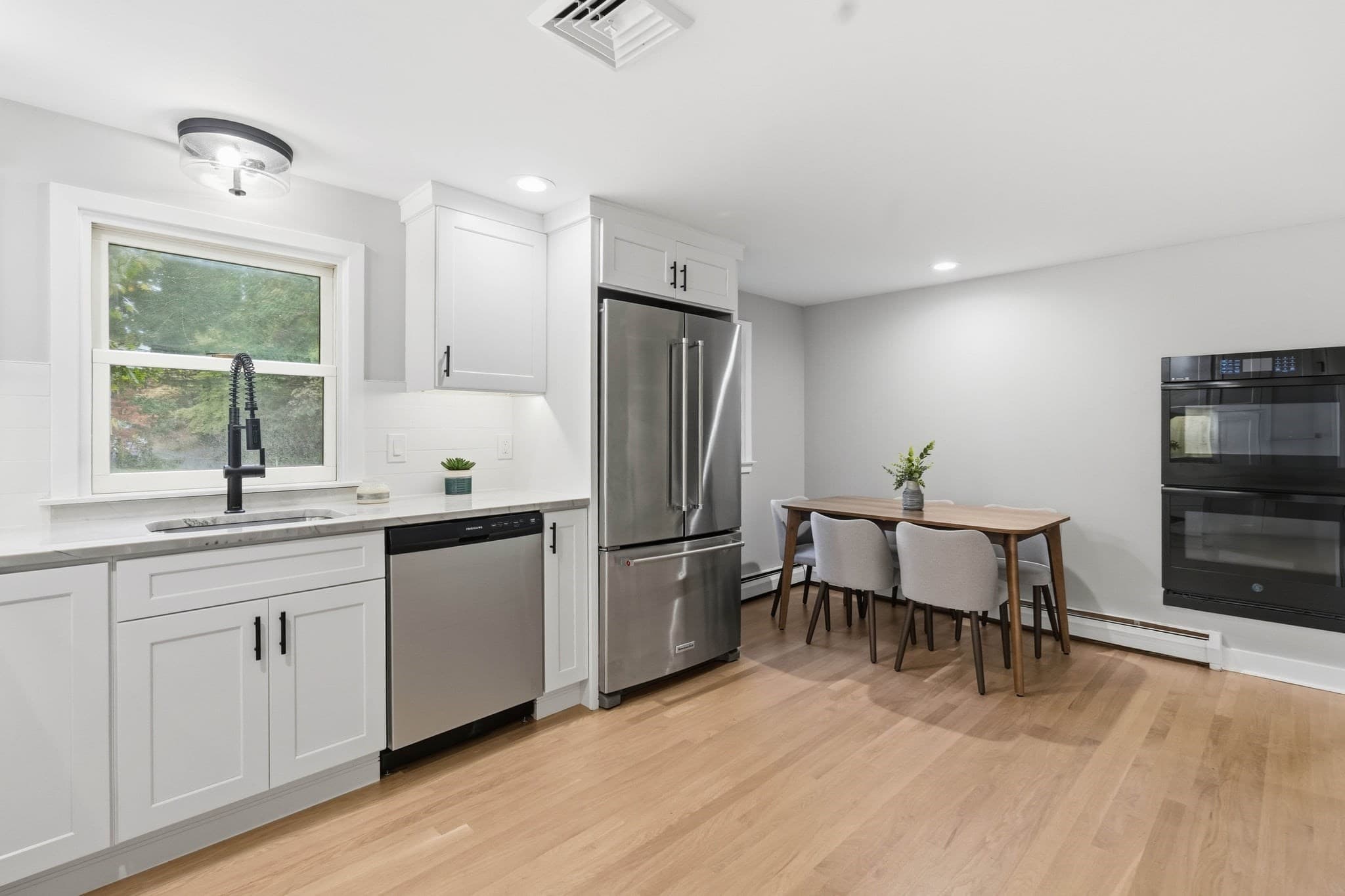 Single Family Residence at 83 Thurlow St, Georgetown MA 01833, photo 7 of 33