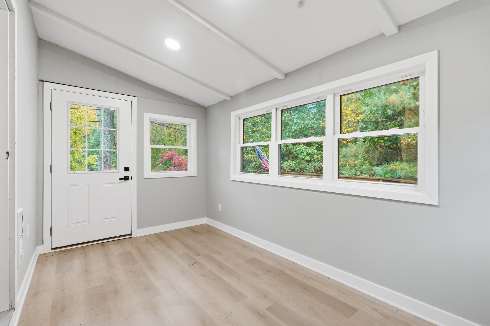 Single Family Residence at 83 Thurlow St, Georgetown MA 01833, photo 9 of 33