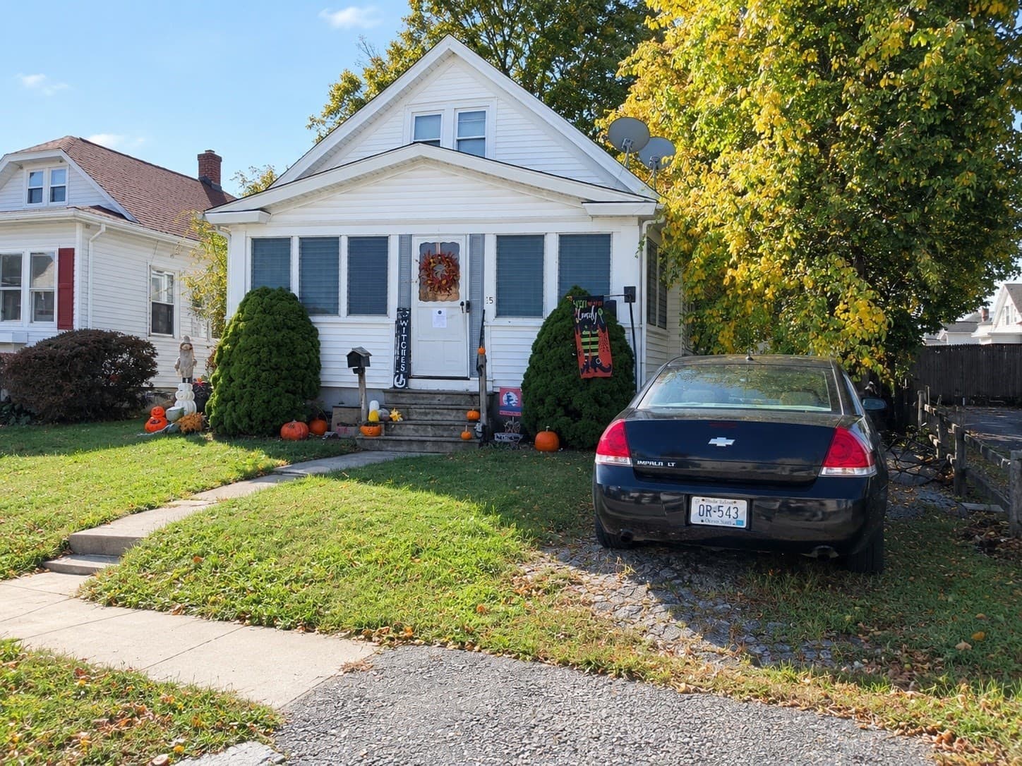 Single Family Residence at 15 Baldwin St, East Providence RI 02914, photo 4 of 5