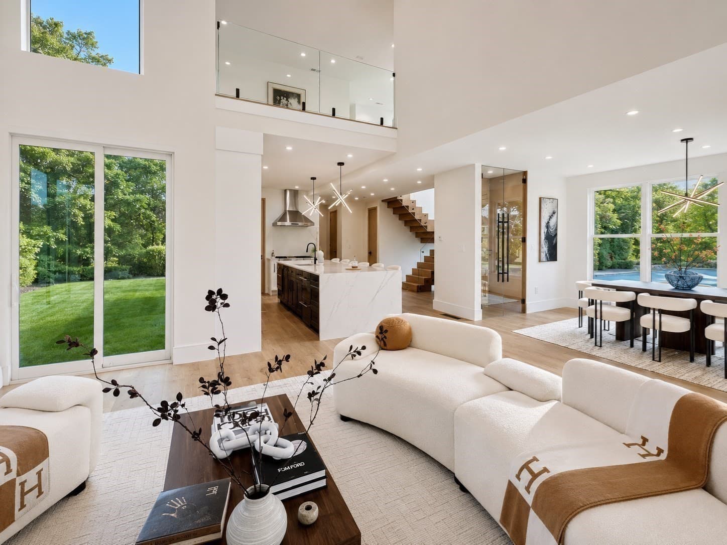 Single Family Residence at 43 Pleasant St, Nahant MA 01908, photo 6 of 40