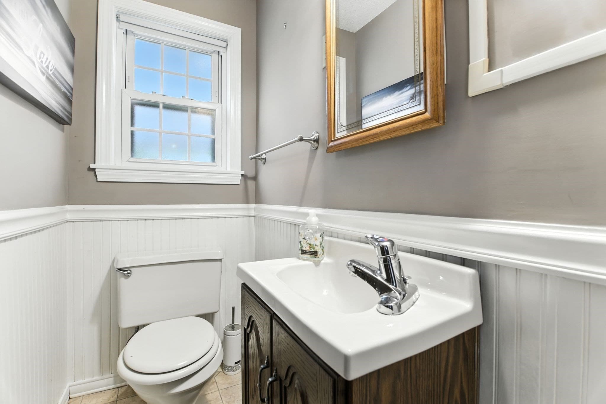 Single Family Residence at 384 Abbott St, Springfield MA 01118, photo 8 of 10