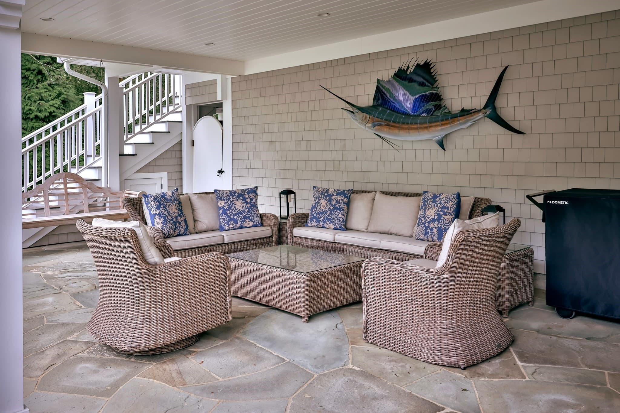 Single Family Residence at 6 Hollow Way, Edgartown MA 02539, photo 8 of 41