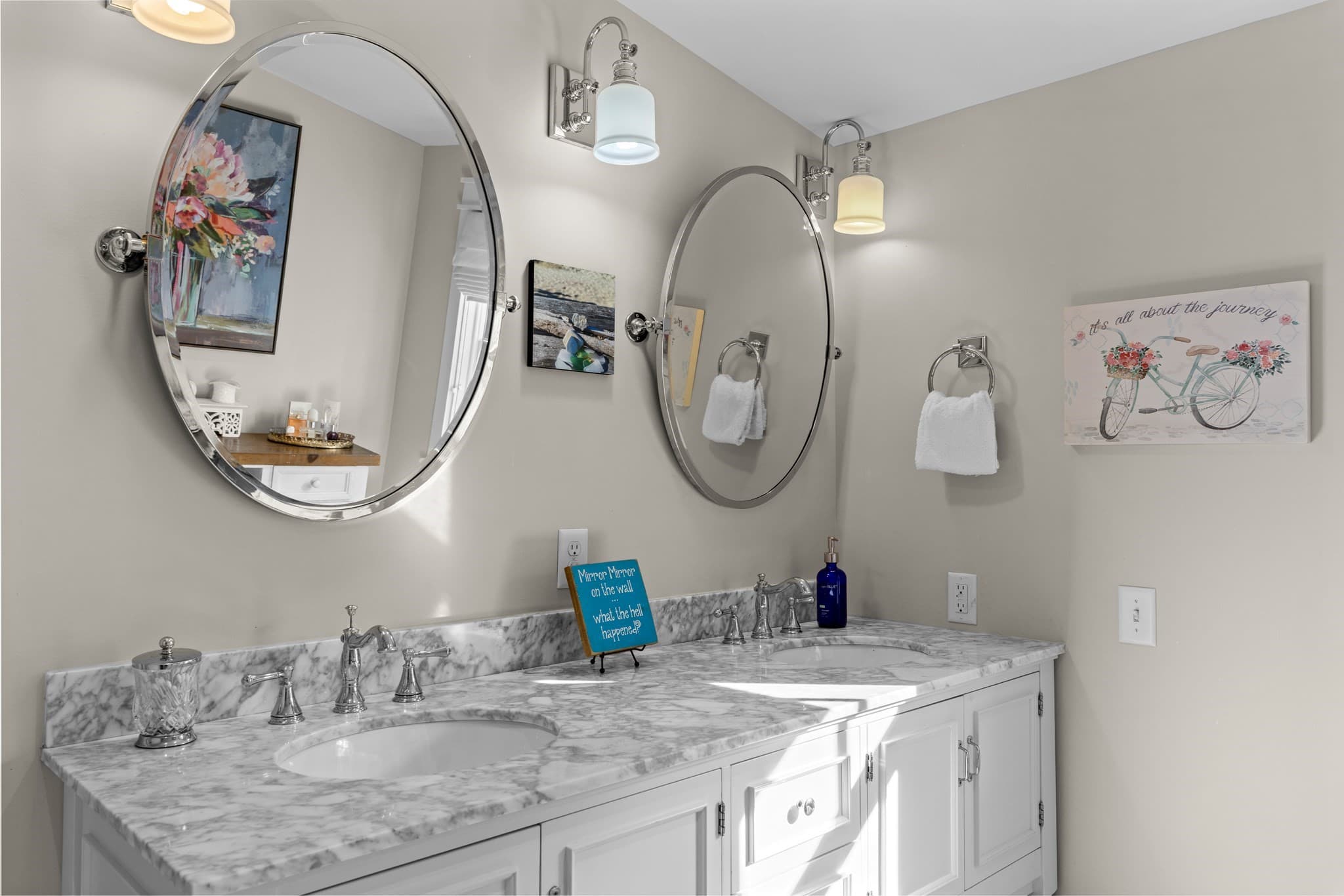 Single Family Residence at 6 Hollow Way, Edgartown MA 02539, photo 25 of 41