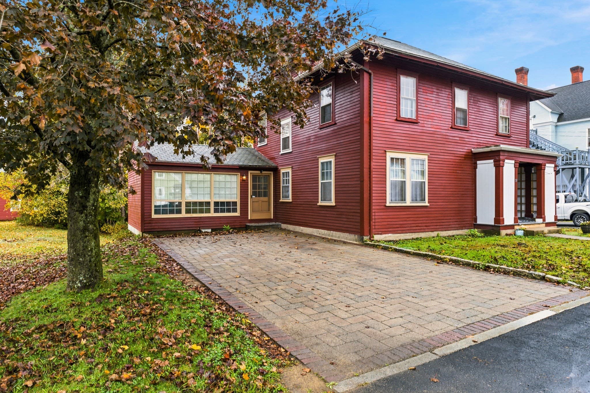 Single Family Residence at 59 Beech St., Winchendon MA 01475, photo 2 of 27