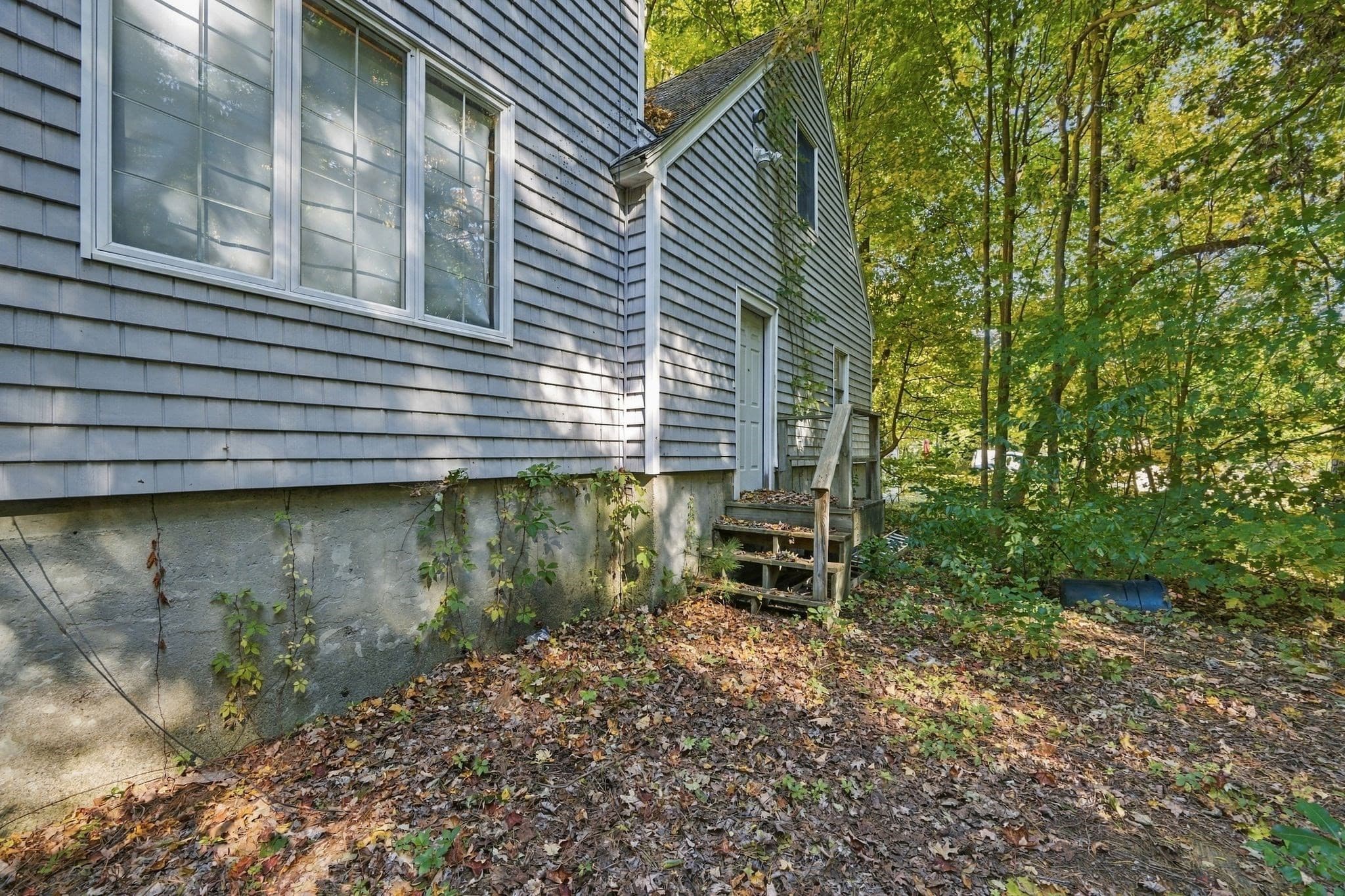 Single Family Residence at 604 Lowell Street, Peabody MA 01960, photo 4 of 14