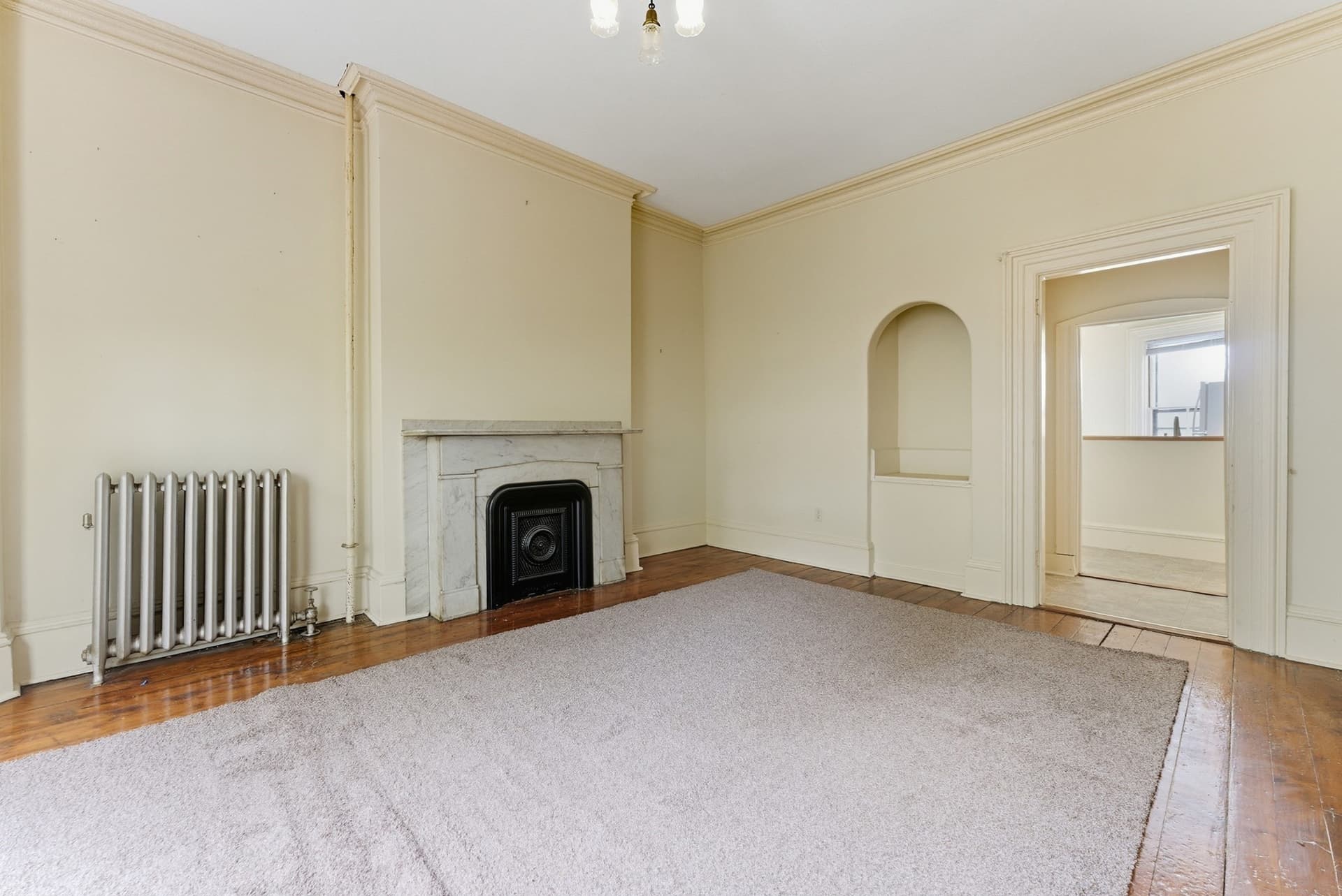 Attached (Townhouse/Rowhouse/Duplex) at 33 Mattoon St # 2, Springfield MA 01105, photo 7 of 42
