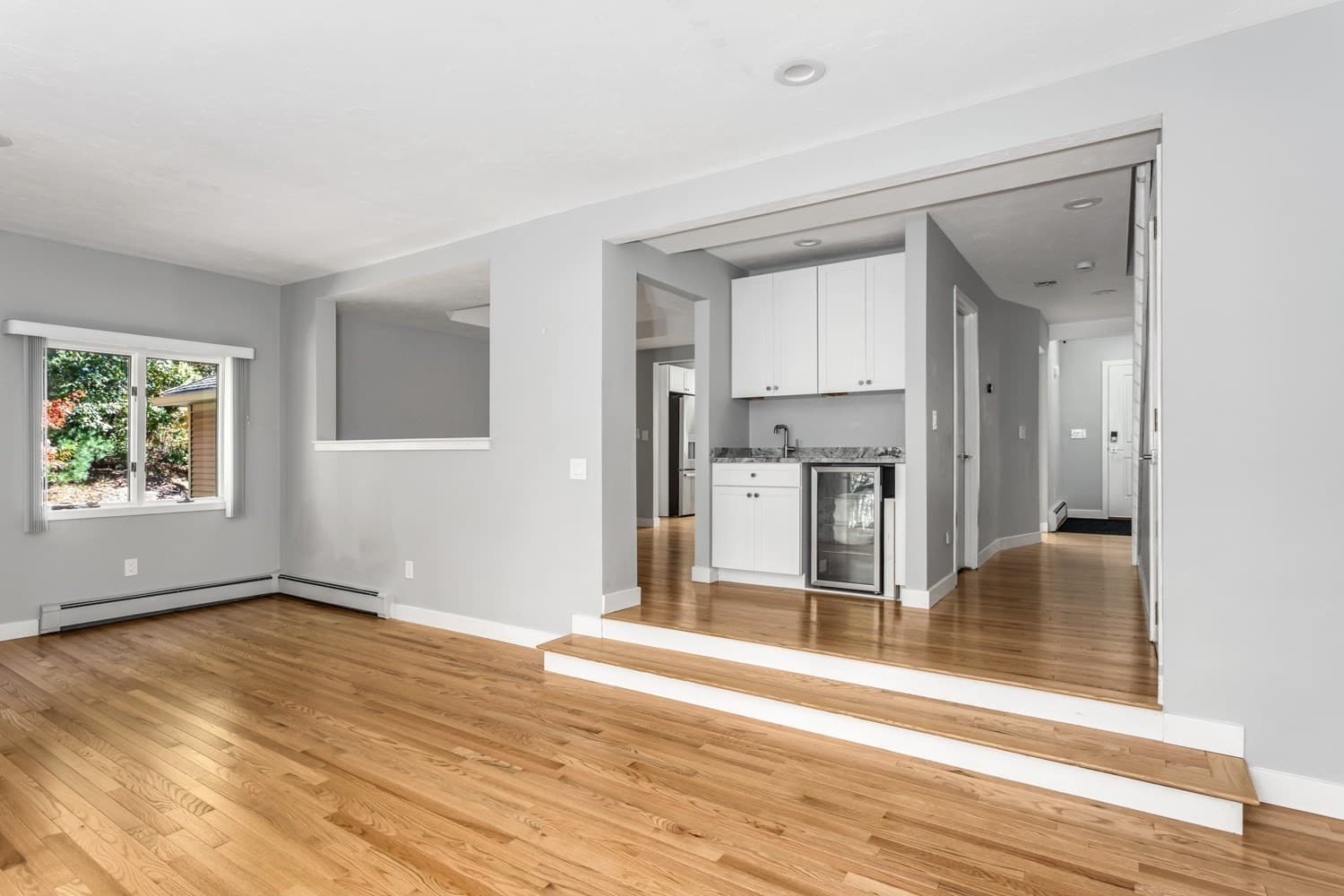 Condominium at 10 Magnolia Dr # 10, Franklin MA 02038, photo 9 of 42