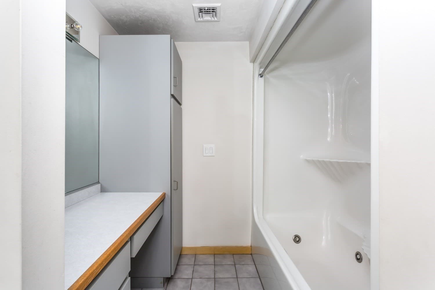 Condominium at 10 Magnolia Dr # 10, Franklin MA 02038, photo 24 of 42
