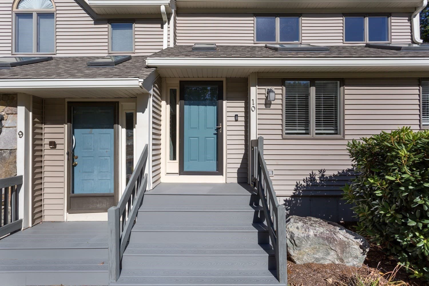 Condominium at 10 Magnolia Dr # 10, Franklin MA 02038, photo 38 of 42