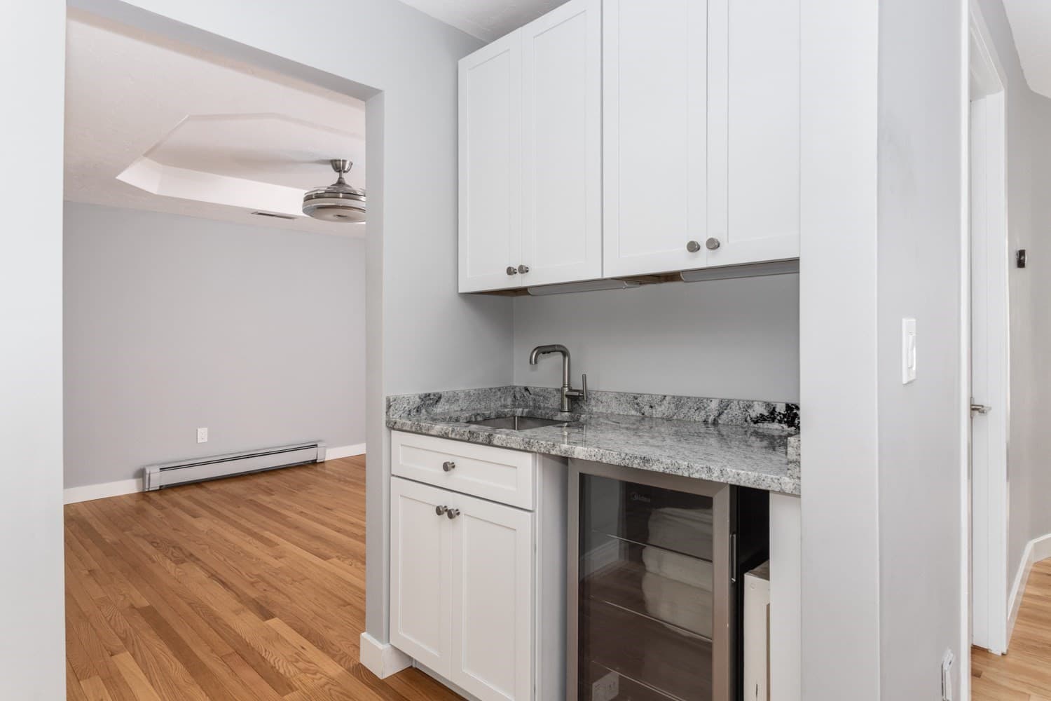 Condominium at 10 Magnolia Dr # 10, Franklin MA 02038, photo 15 of 42