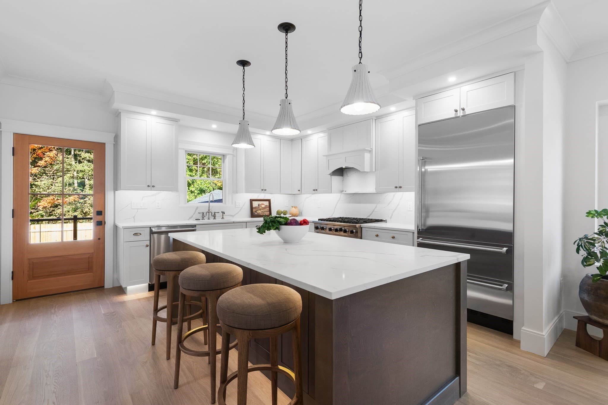 Single Family Residence at 14 Highland Ave, Newburyport MA 01950, photo 6 of 34