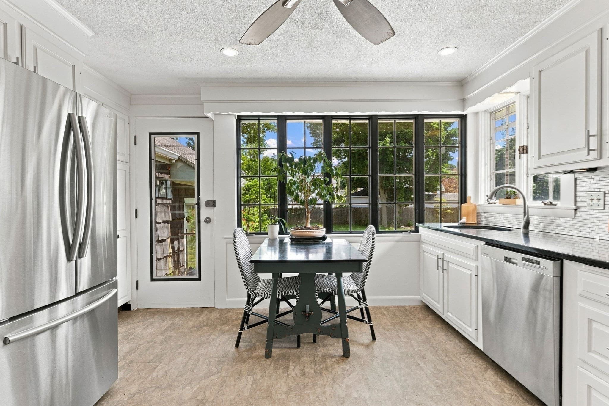 Single Family Residence at 92 Narragansett Rd, Quincy MA 02169, photo 11 of 35