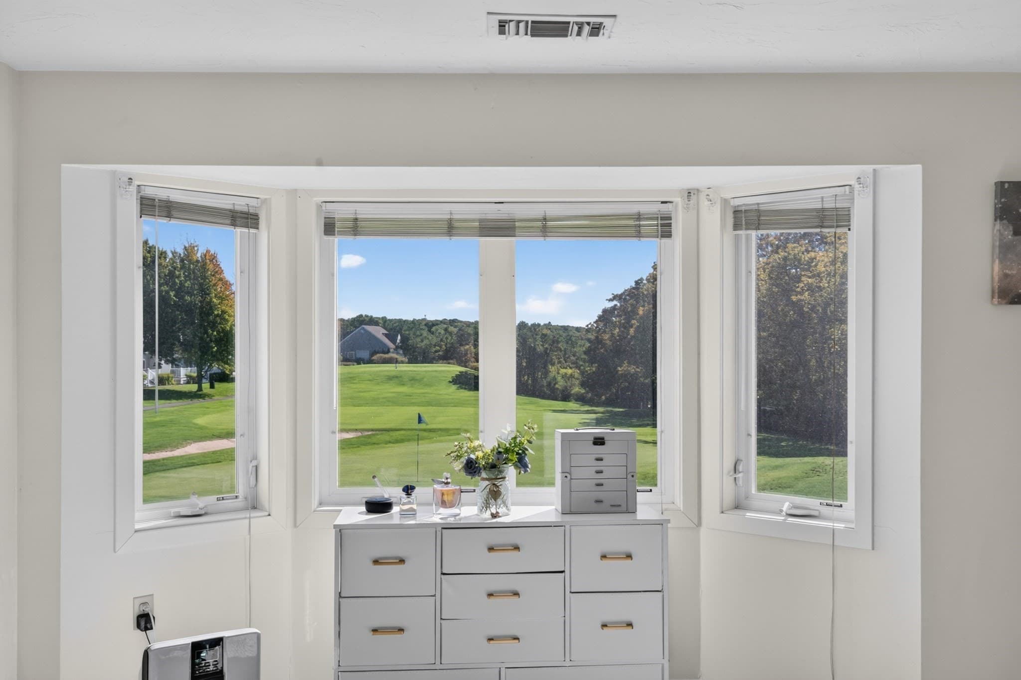 Condominium at 28 Westcliff Dr # 28, Plymouth MA 02360, photo 6 of 30