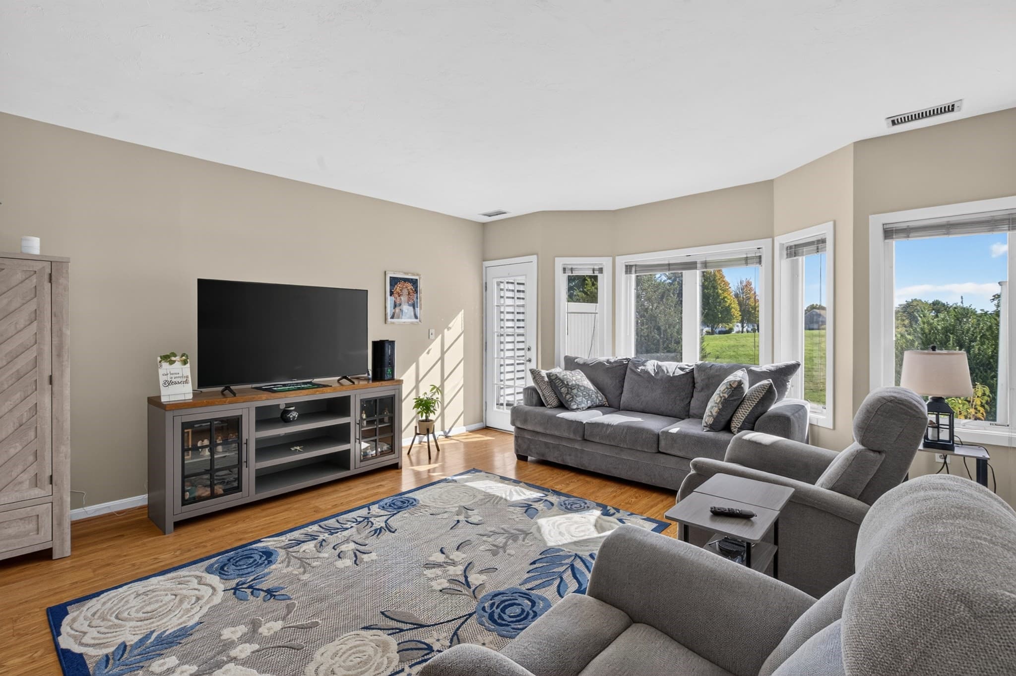 Condominium at 28 Westcliff Dr # 28, Plymouth MA 02360, photo 24 of 30