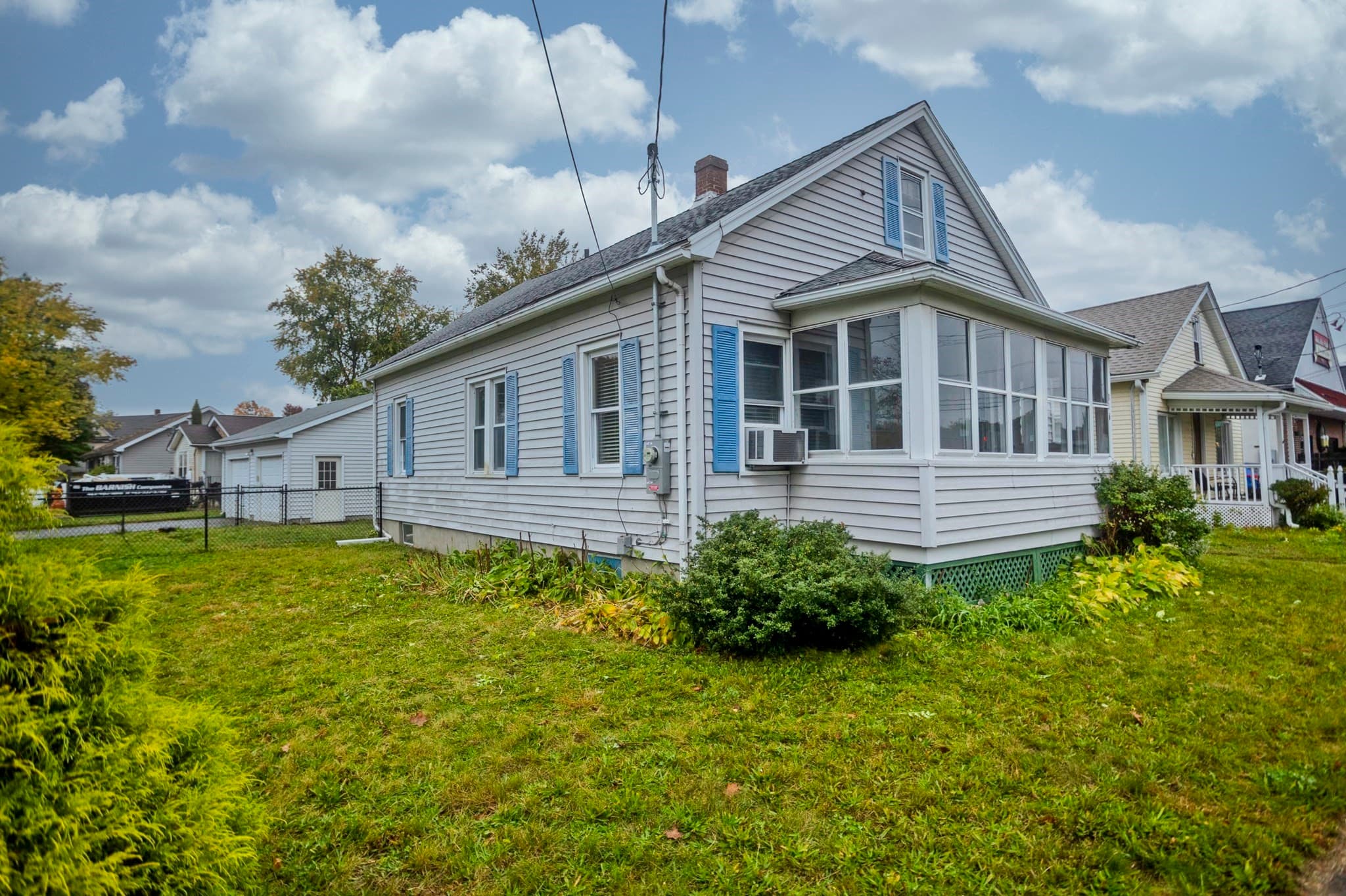 Single Family Residence at 314 Carew St, Chicopee MA 01020, photo 2 of 38