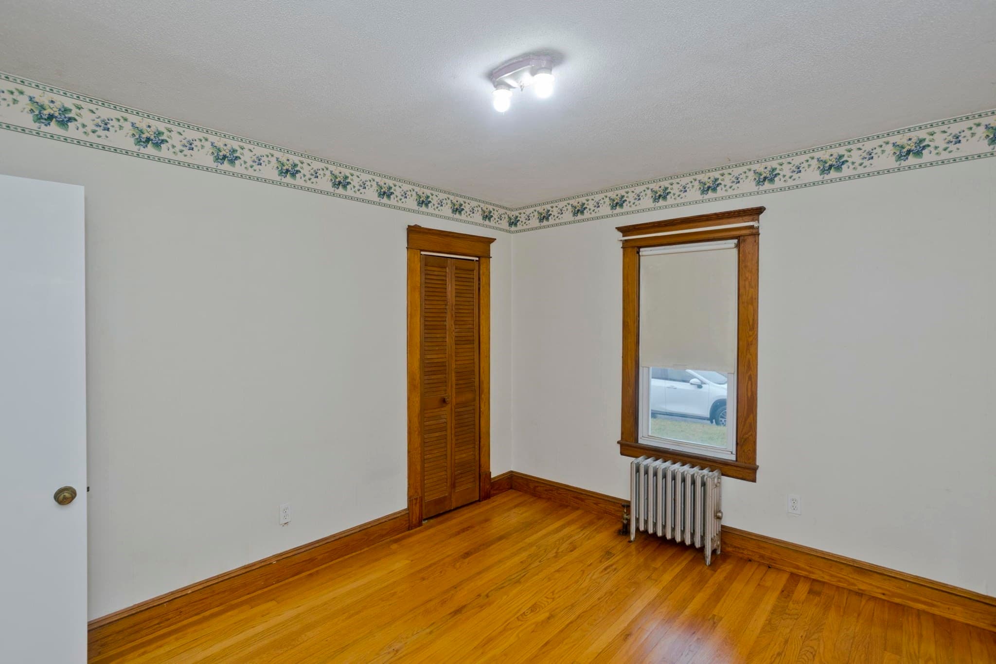 Single Family Residence at 314 Carew St, Chicopee MA 01020, photo 28 of 38