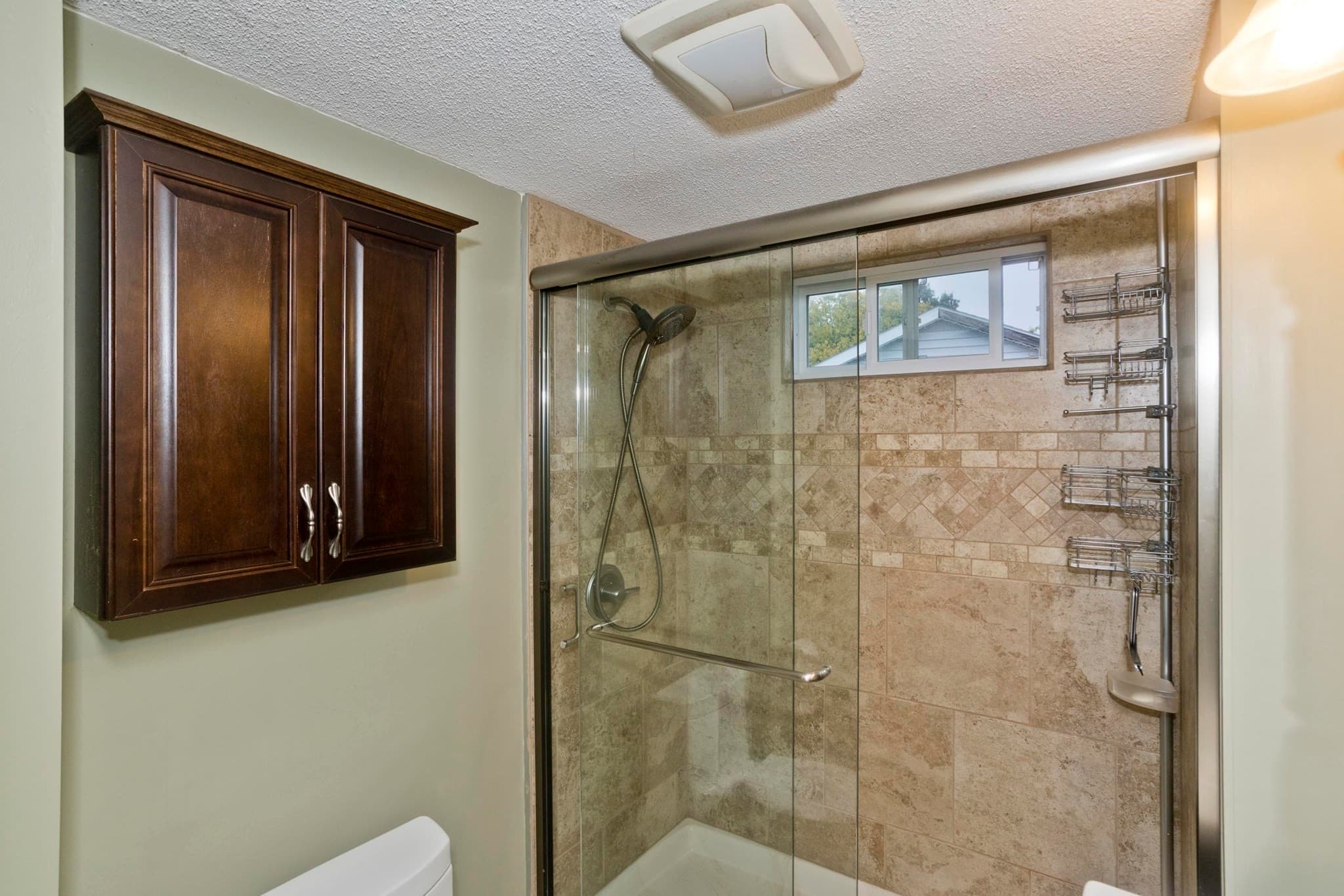 Single Family Residence at 314 Carew St, Chicopee MA 01020, photo 15 of 38
